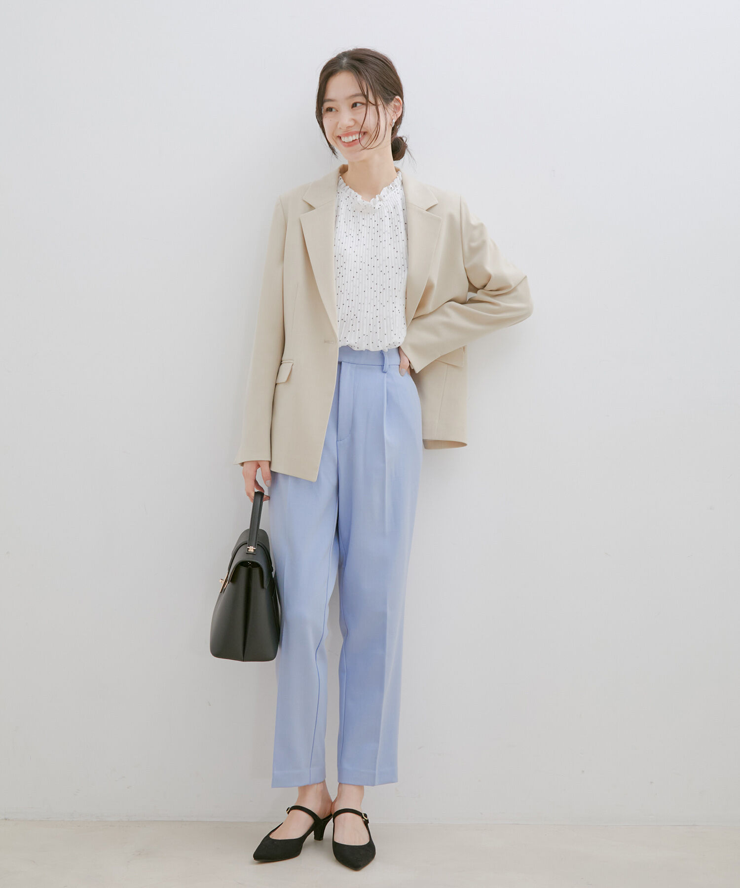 VIS「【HOT BEAUTY STRETCH】【洗える】ワンタックテーパードパンツ【sustainable】」|チノ|