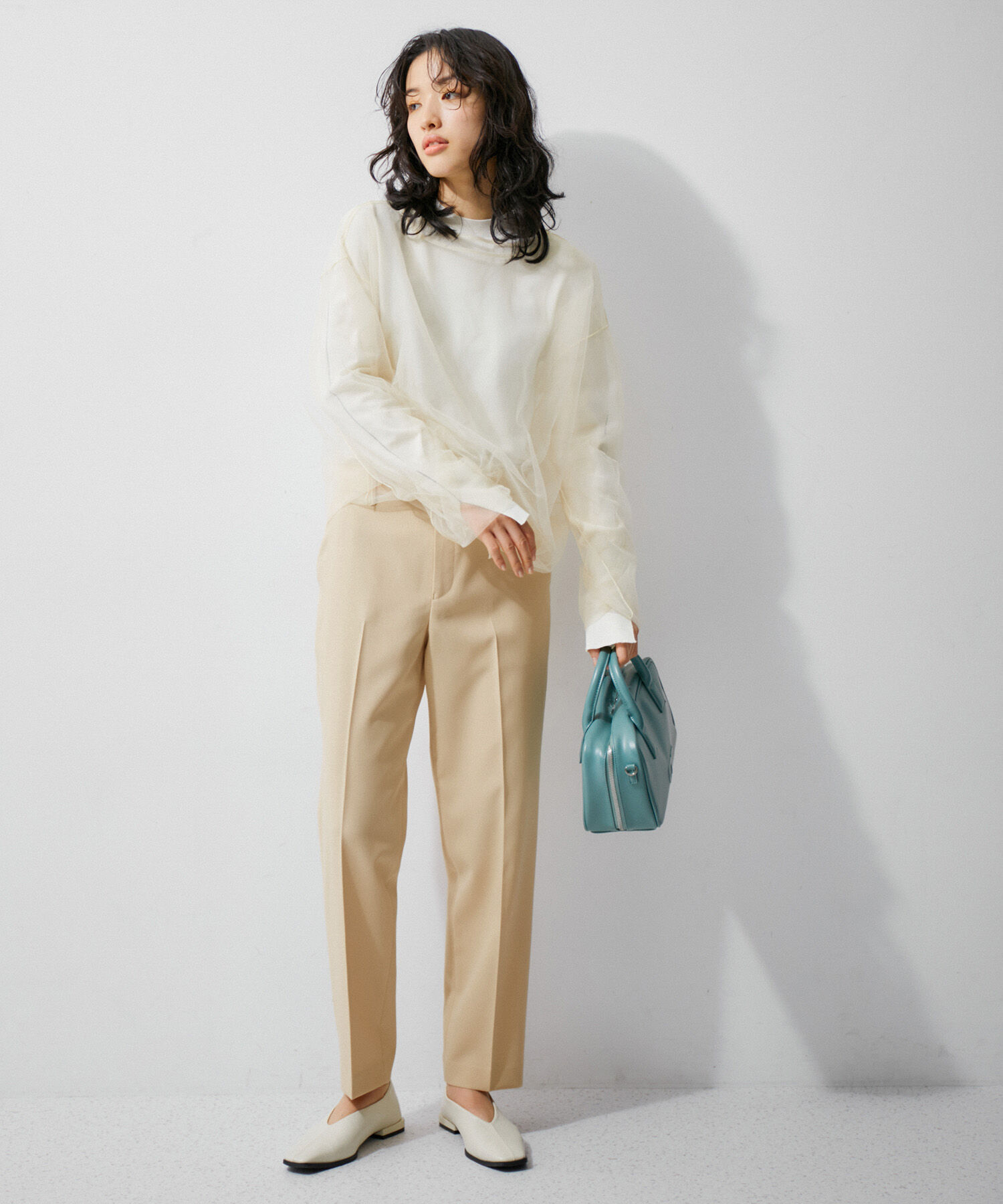 ADAM ET ROPE'「【サステナブル】スリムスラックス」|スラックス|