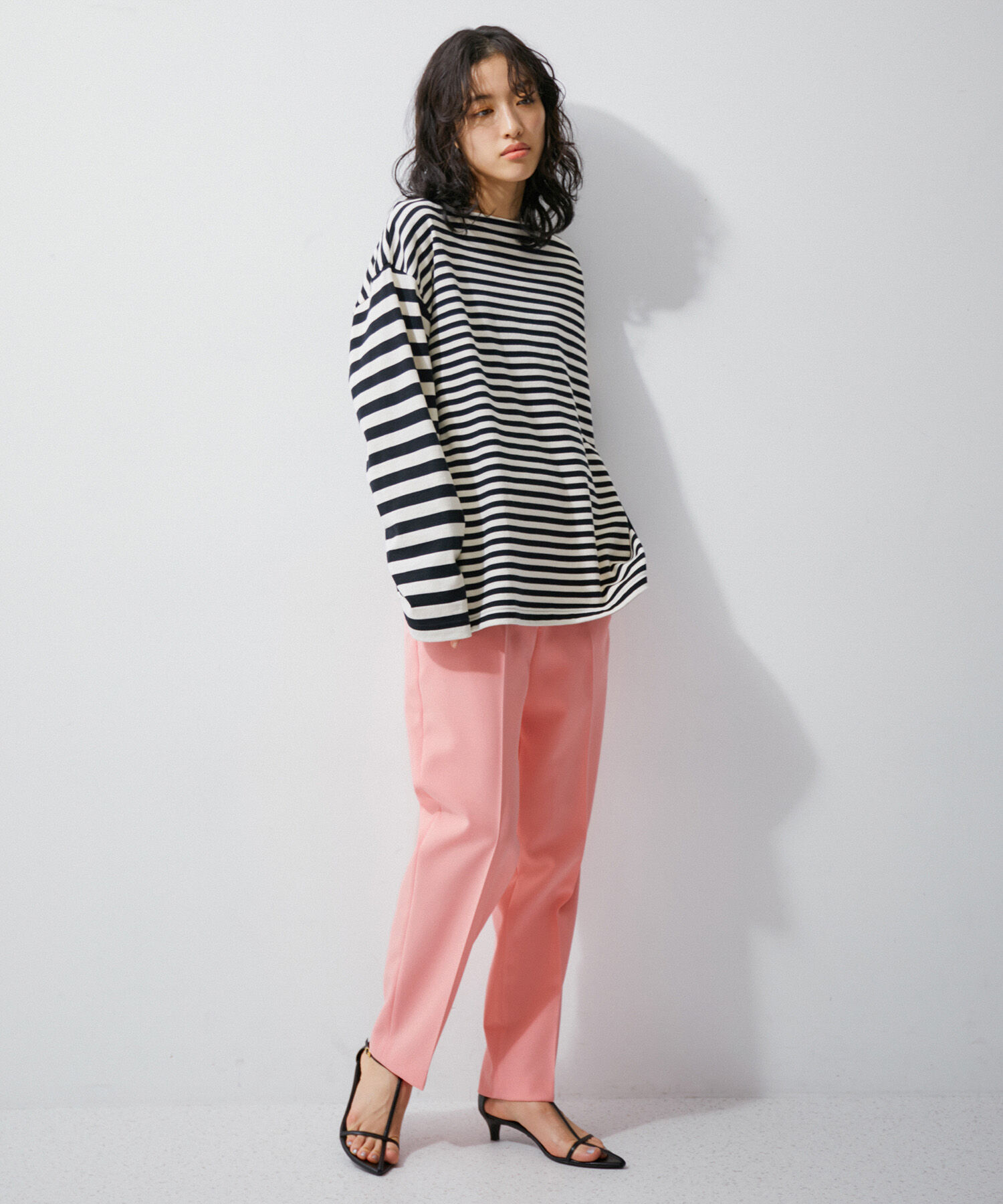 ADAM ET ROPE'「【サステナブル】スリムスラックス」|スラックス|