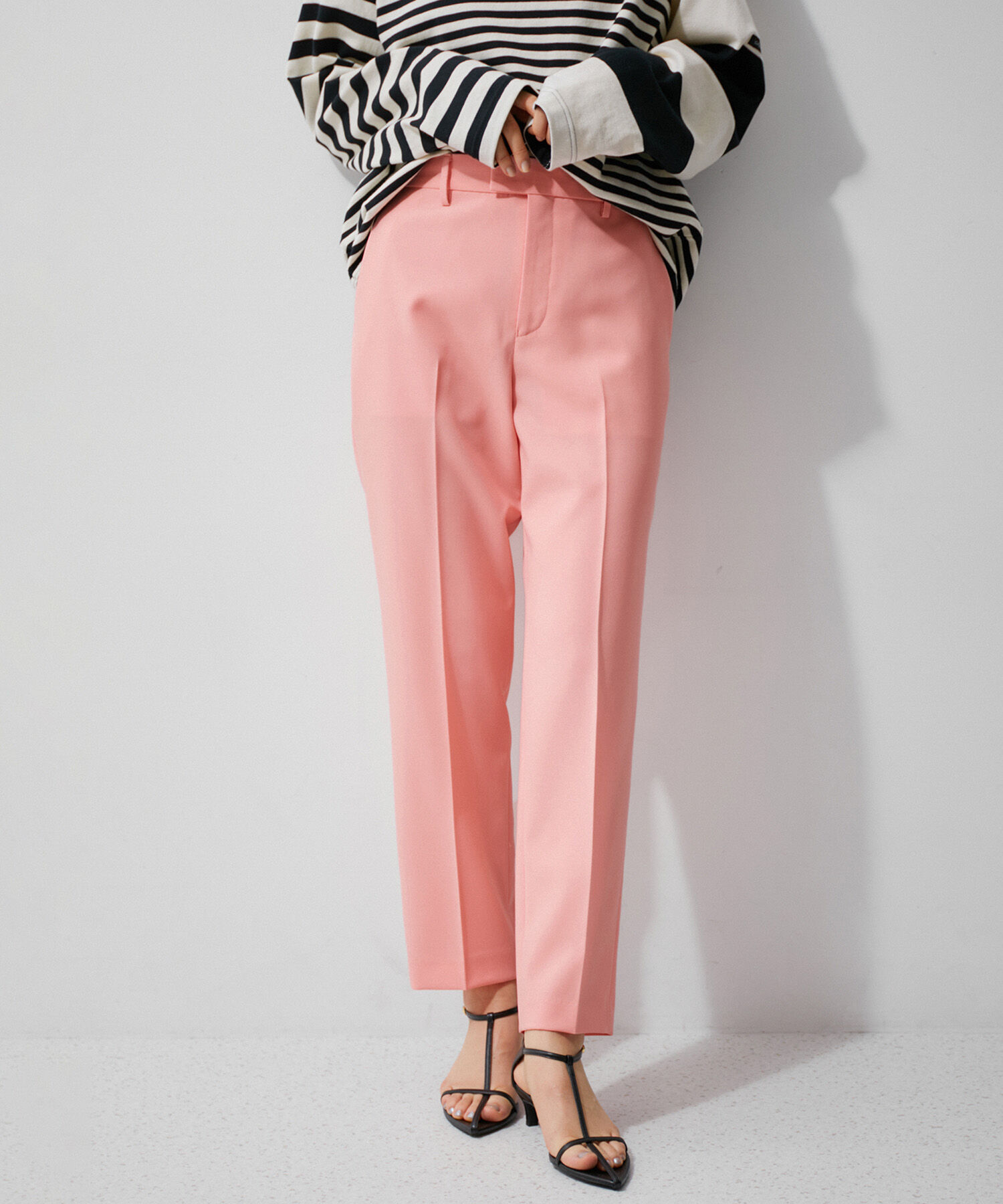 ADAM ET ROPE'「【サステナブル】スリムスラックス」|スラックス|ピンク(63)