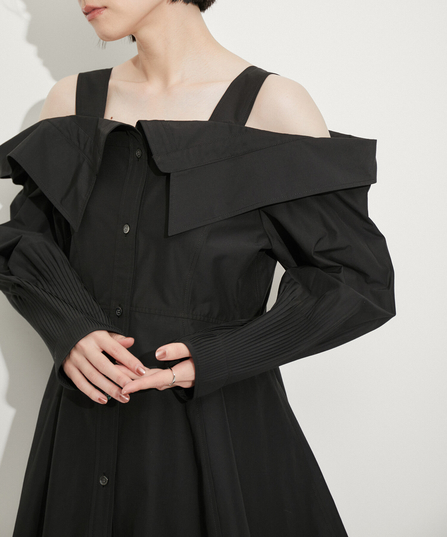 ADAM ET ROPE'「オフショルシャツチュニック」|シャツ・ブラウス|