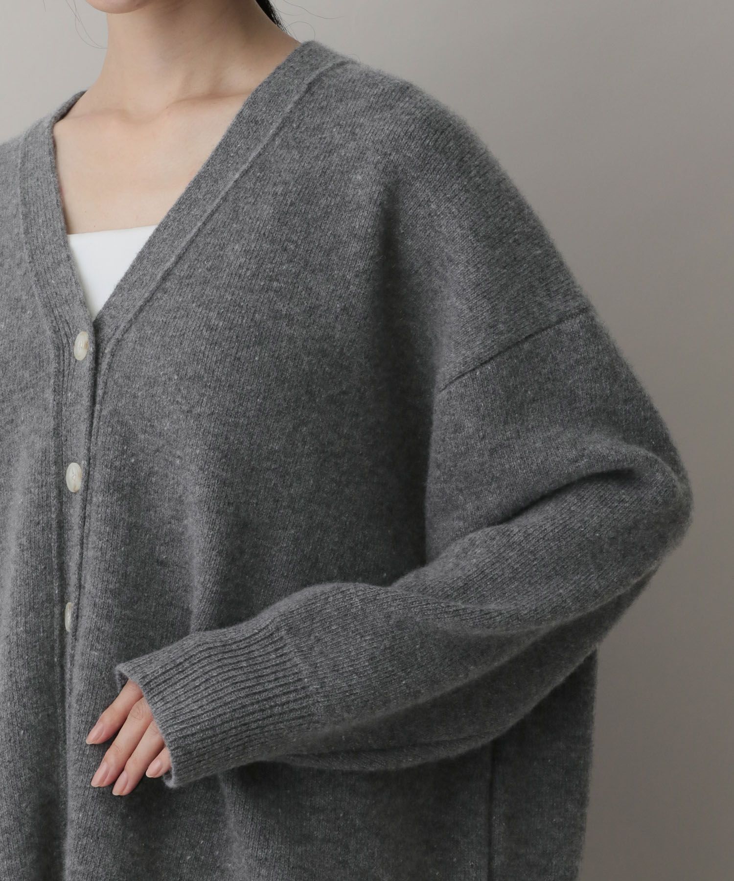 A part by 「カシミヤコンBIG Vネックカーディガン」|ニット・セーター|