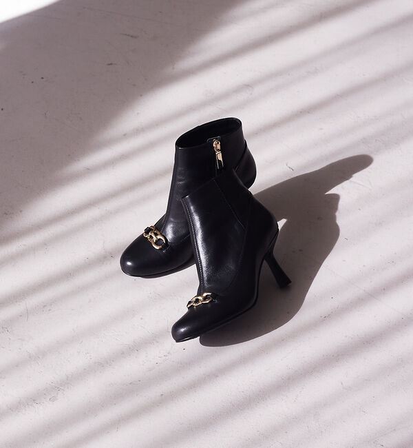 AU BANNISTER「【スノーソール】チェーンモチーフブーツ」|ショートブーツ|ブラック