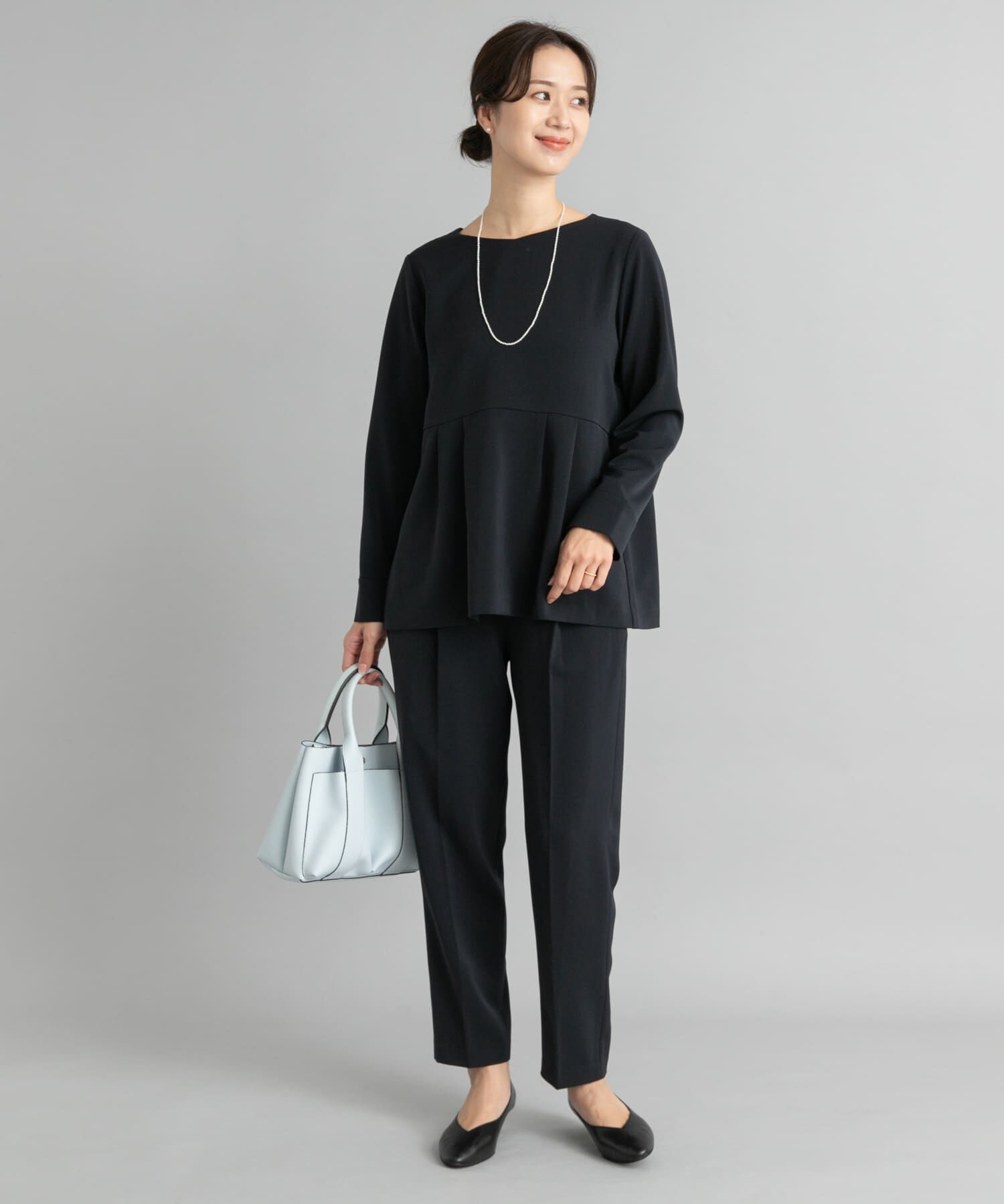 URBAN RESEARCH DOORS「ペプラムトップスセットアップ」|その他|ネイビー