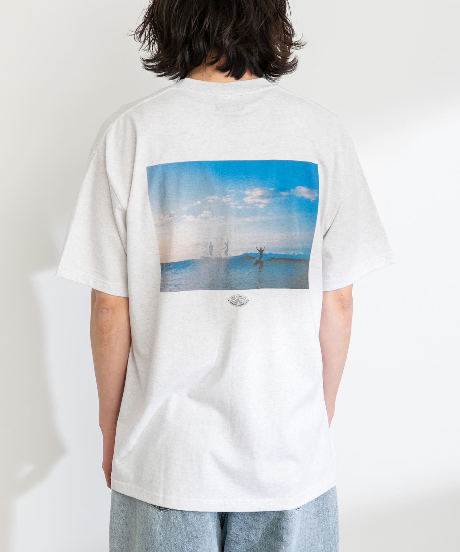 Sonny Label 「MAGIC NUMBER　SEEYOUINTHEWATER PHOTO」|Tシャツ・カットソー|