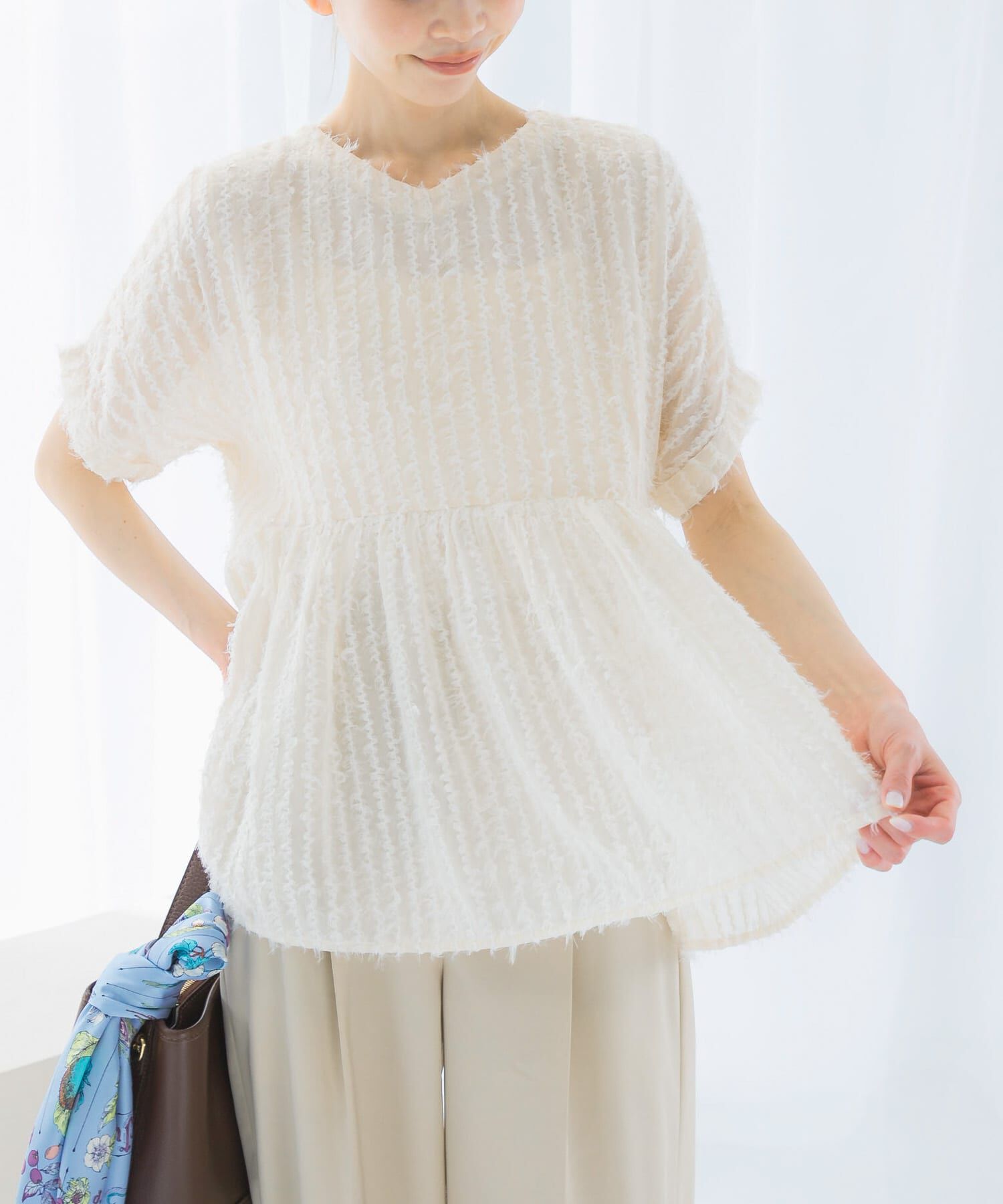 URBAN RESEARCH ROSSO「シアージャガードペプラムブラウス」|シャツ・ブラウス|オフホワイト