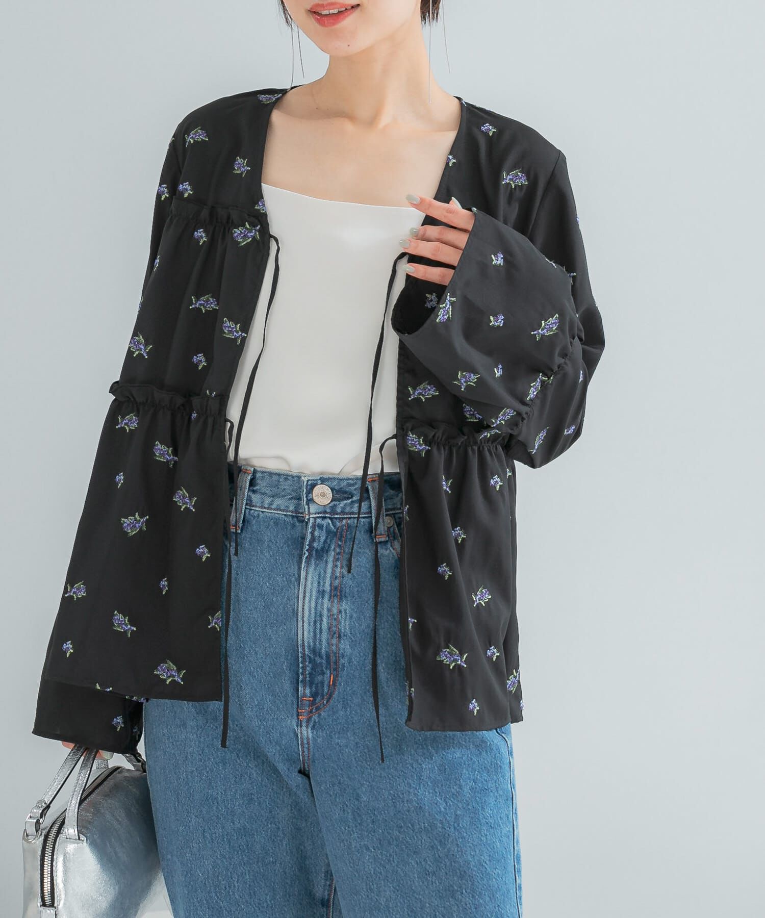 URBAN RESEARCH ROSSO「フラワー刺繍ギャザーブラウス」|シャツ・ブラウス|