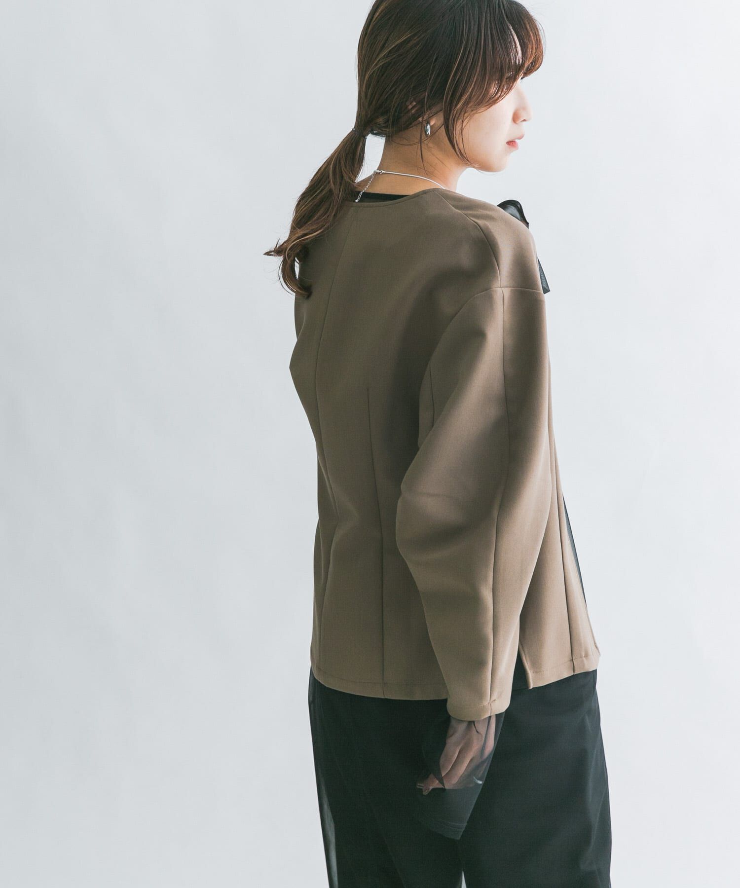  「ウエストシェイプジャケット」|ノーカラーコート|