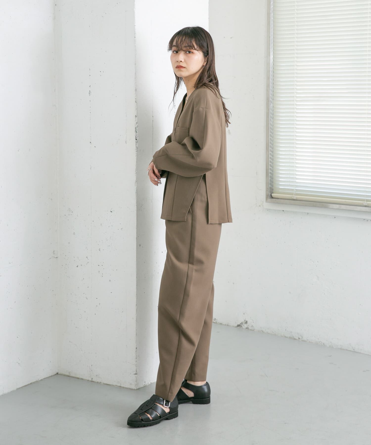  「ウエストシェイプジャケット」|ノーカラーコート|