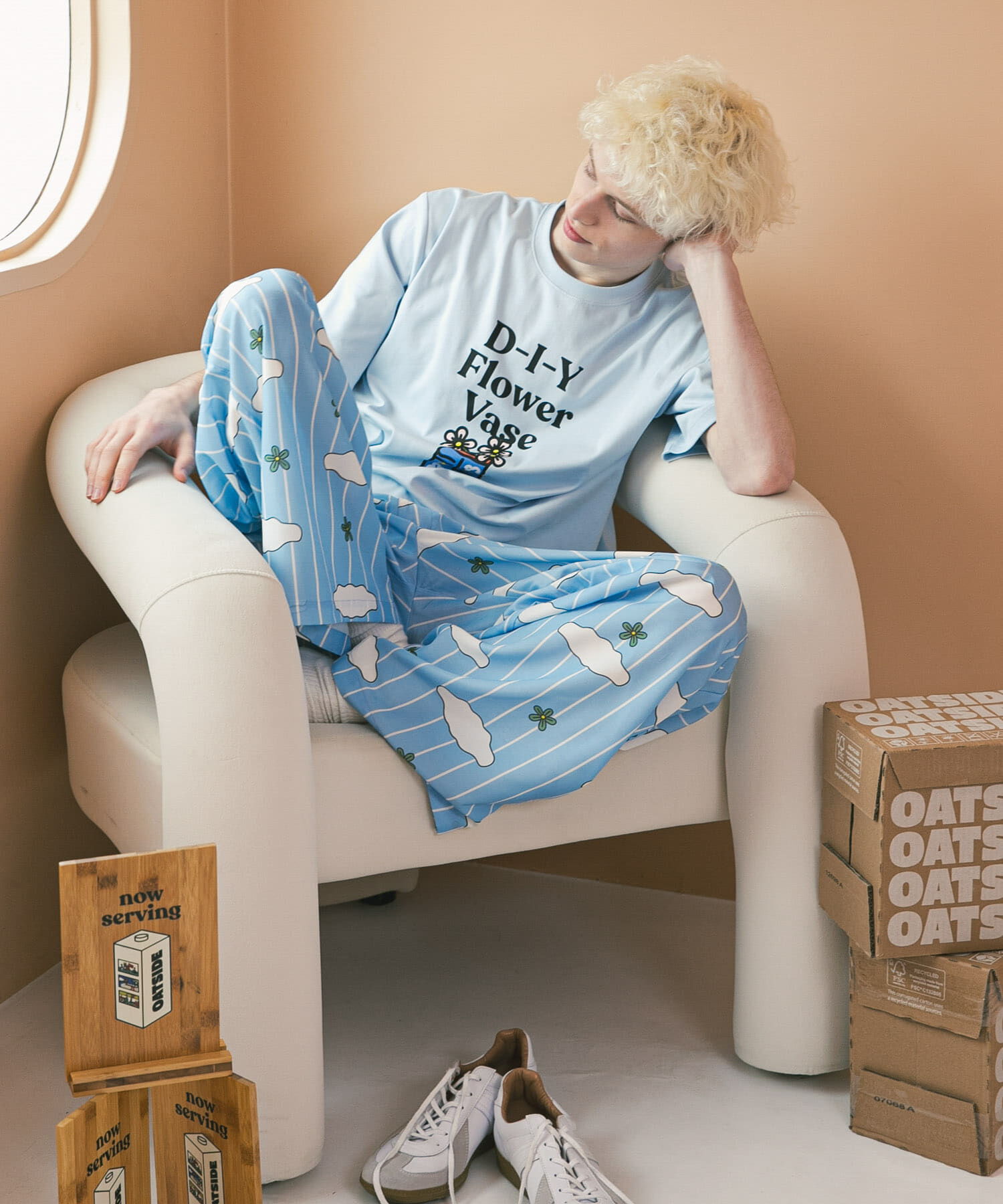 SENSE OF PLACE by URBAN RESEARCH「『別注』OATSIDE&times;SENSE OF PLACE　グラフィックショートスリーブ Tシャツ A」|Tシャツ・カットソー|