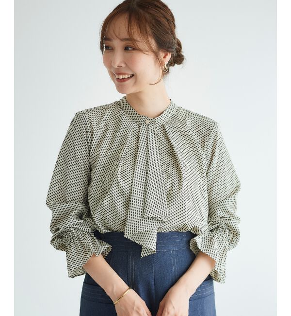 le.coeur blanc「《手洗い可能》キカプリントスカーフタイブラウス」|シャツ・ブラウス|