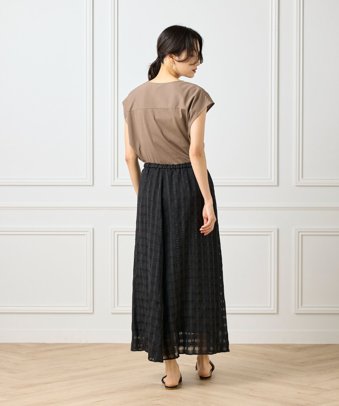 INED「《大きいサイズ》スキッパーデザイントップス」|Tシャツ・カットソー|