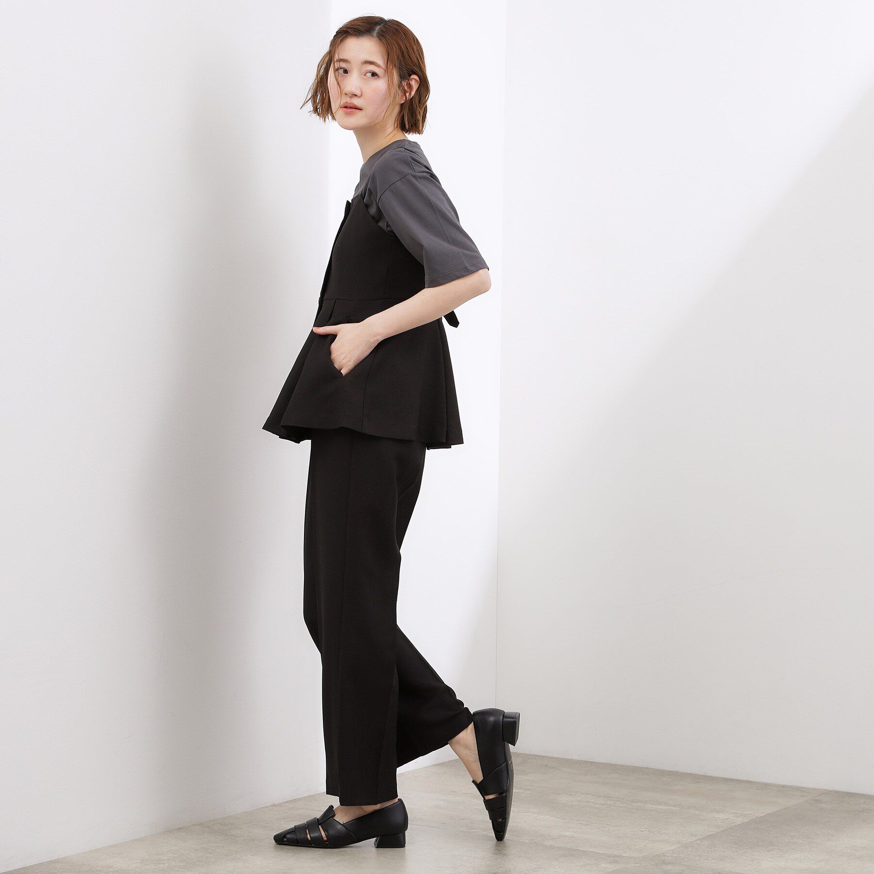 grove「【貴島明日香さん着用・カセット服】リネンライク ペプラムビスチェ」|シャツ・ブラウス|