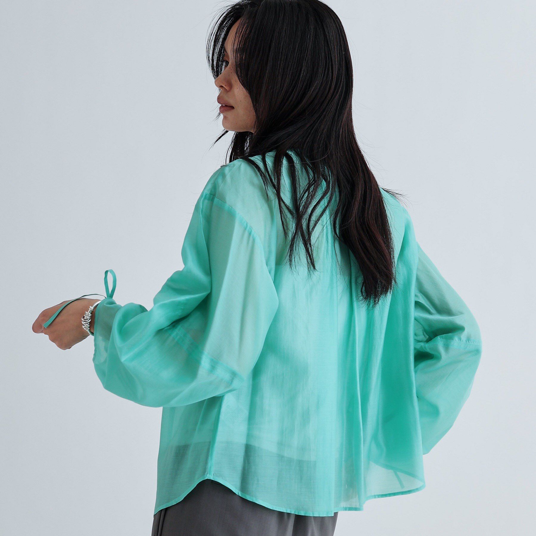 GALLEST「袖シャーリングシアーローンブラウス」|シャツ・ブラウス|