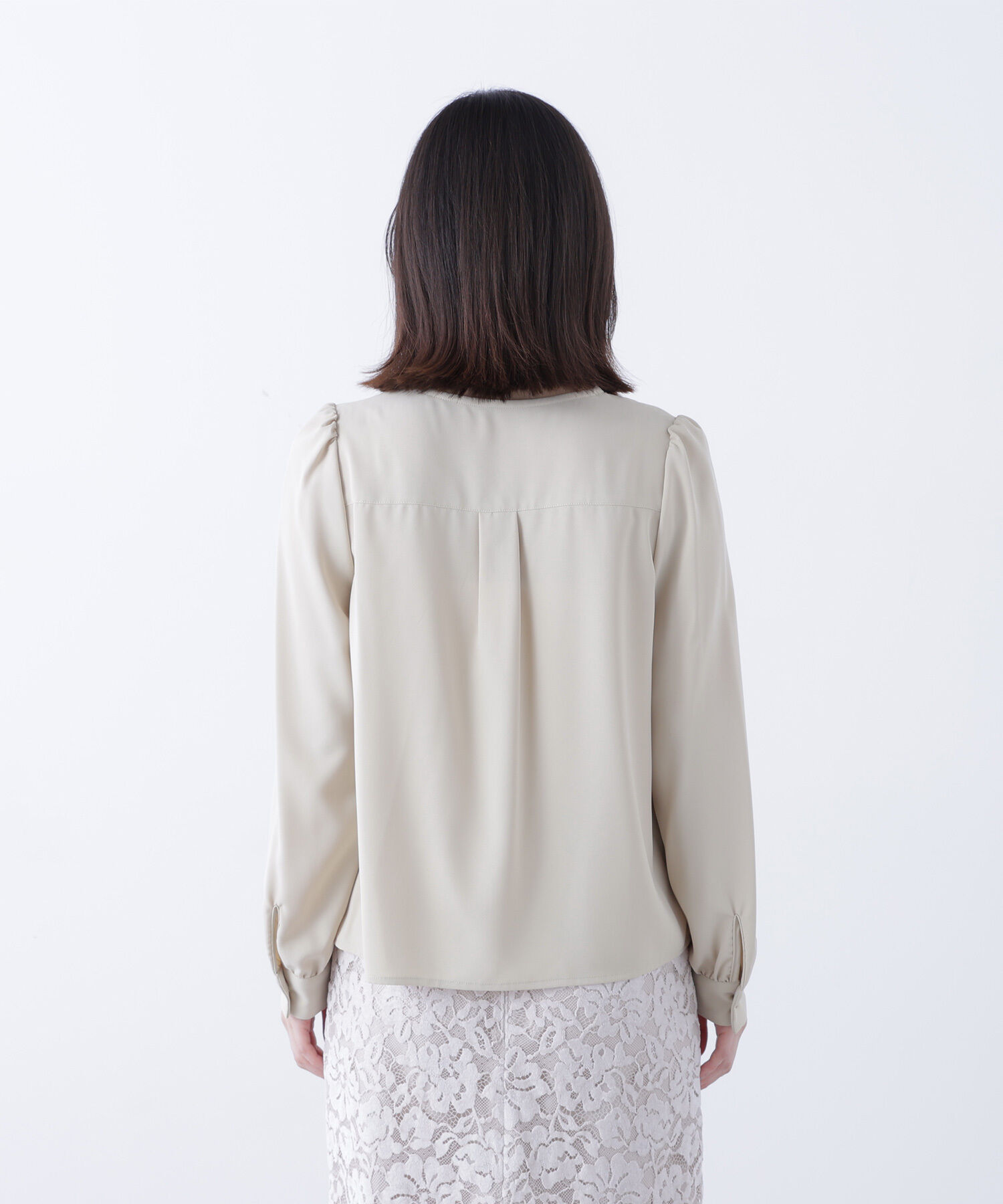  「スキッパーメタルポイントブラウス」|シャツ・ブラウス|