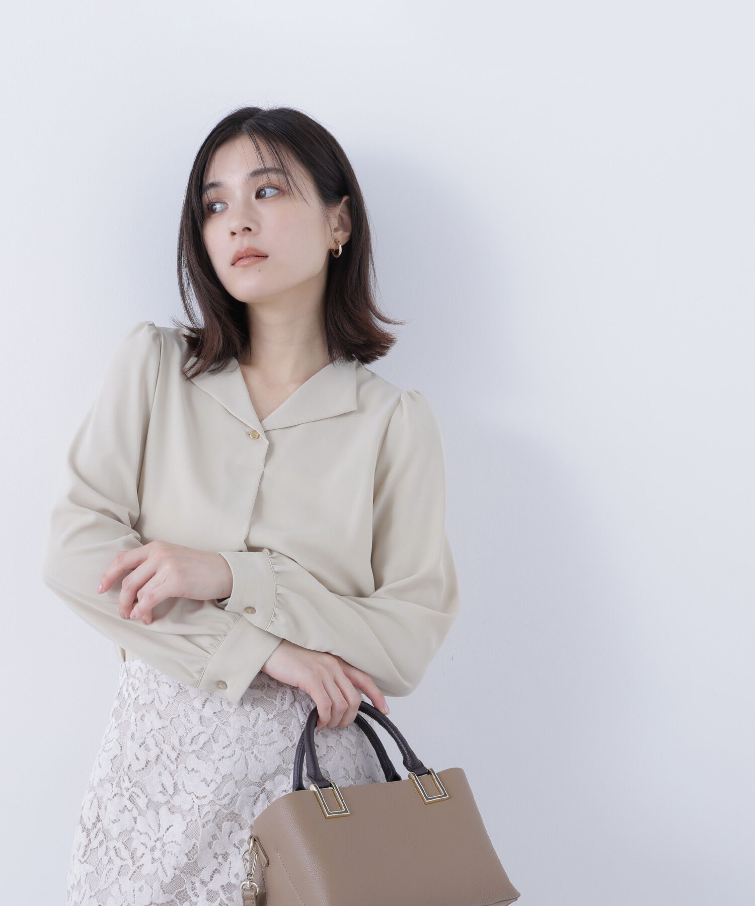  「スキッパーメタルポイントブラウス」|シャツ・ブラウス|