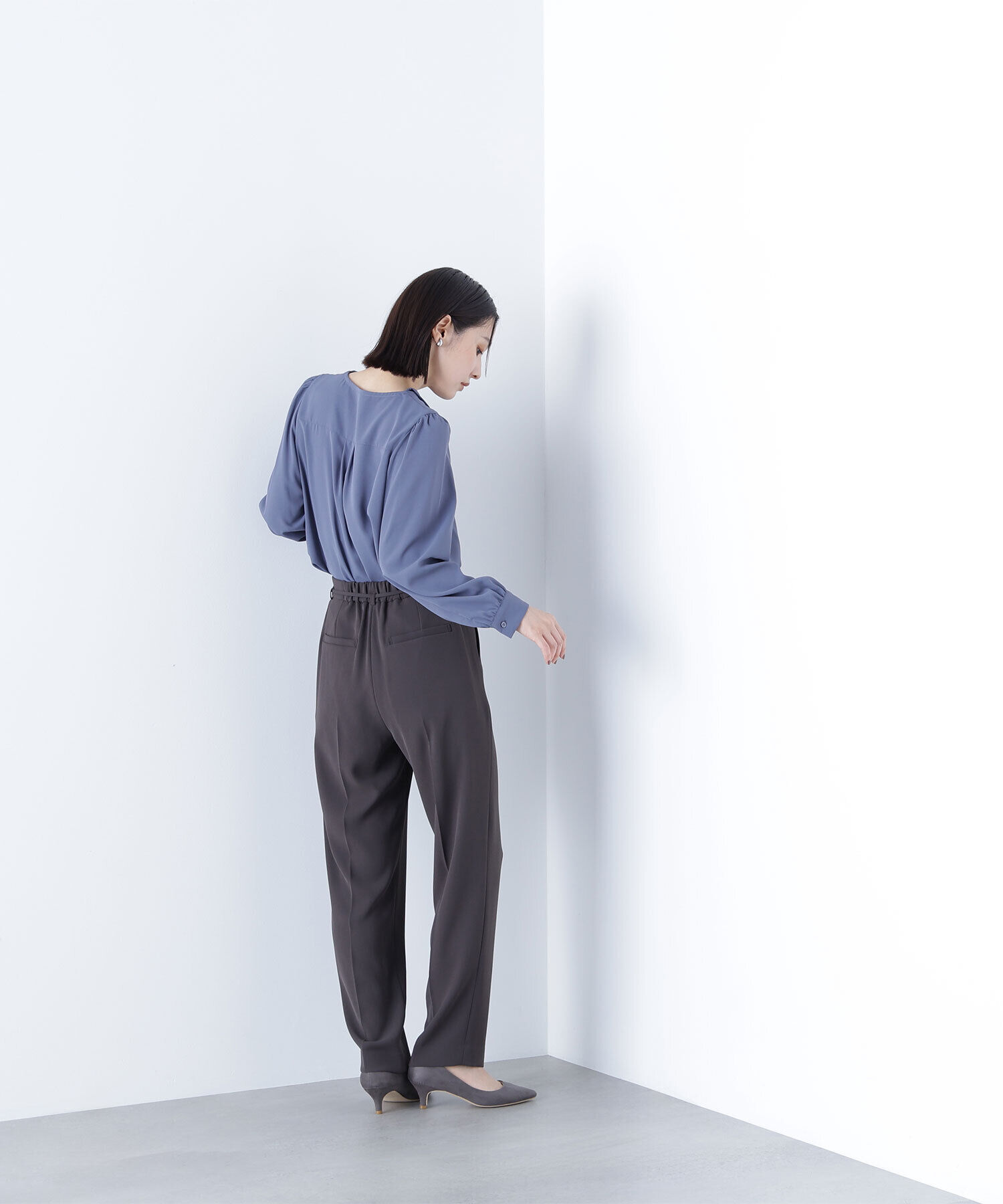  「スキッパーメタルポイントブラウス」|シャツ・ブラウス|