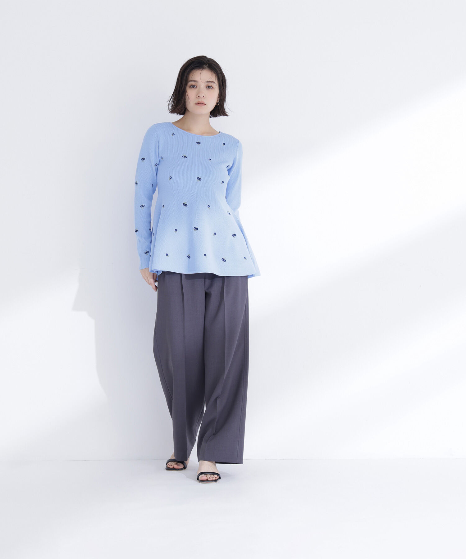  「刺繍ペプラムニット」|ニット・セーター|