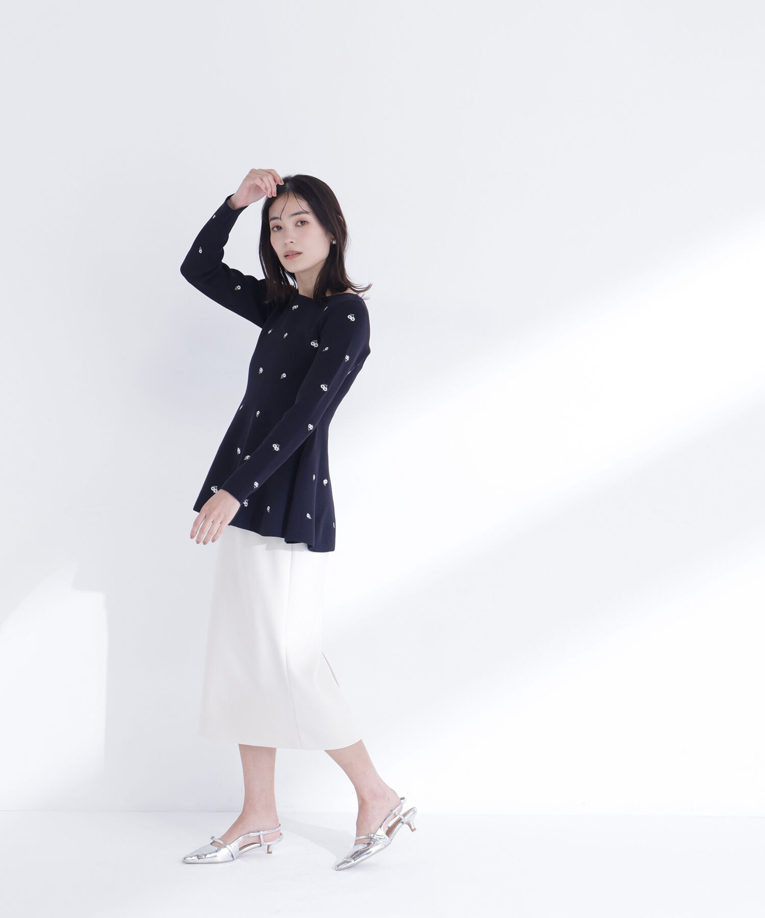  「刺繍ペプラムニット」|ニット・セーター|