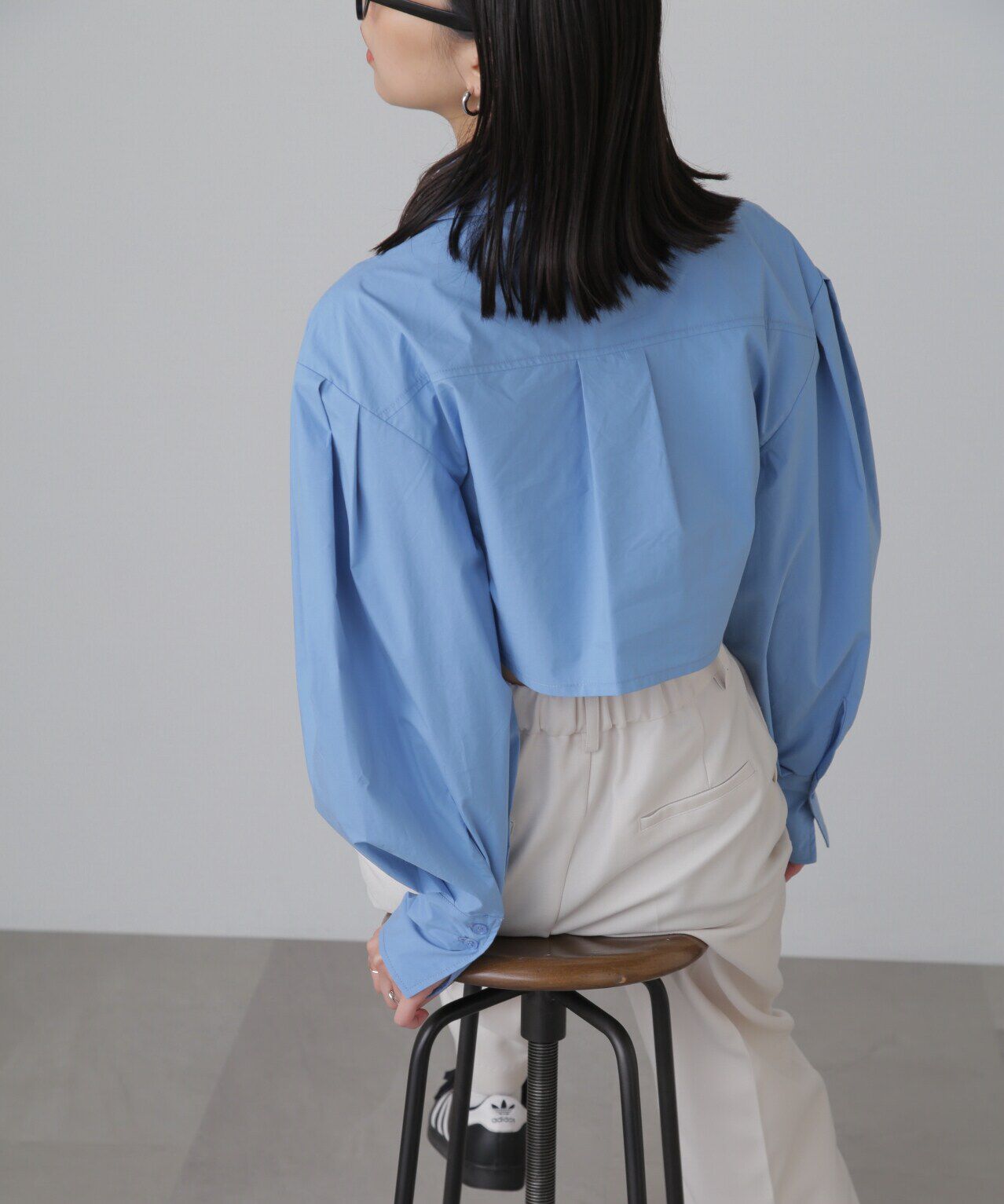  「ショート丈タックボリュームスリーブシャツ」|シャツ・ブラウス|