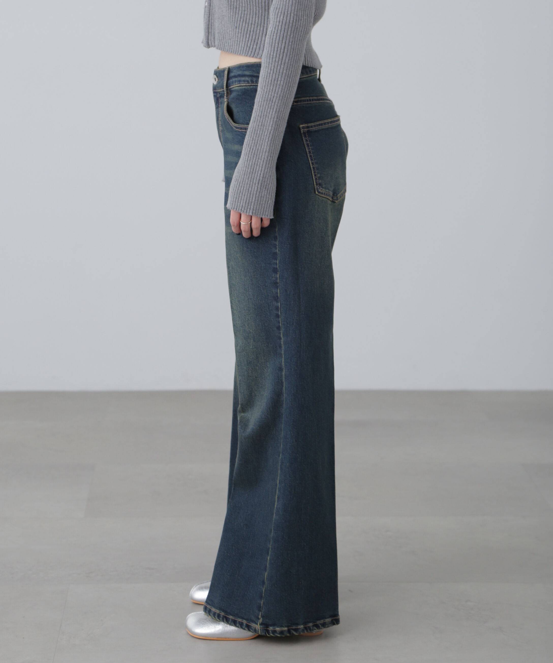  「センタープレスフレアデニムパンツ」|その他|