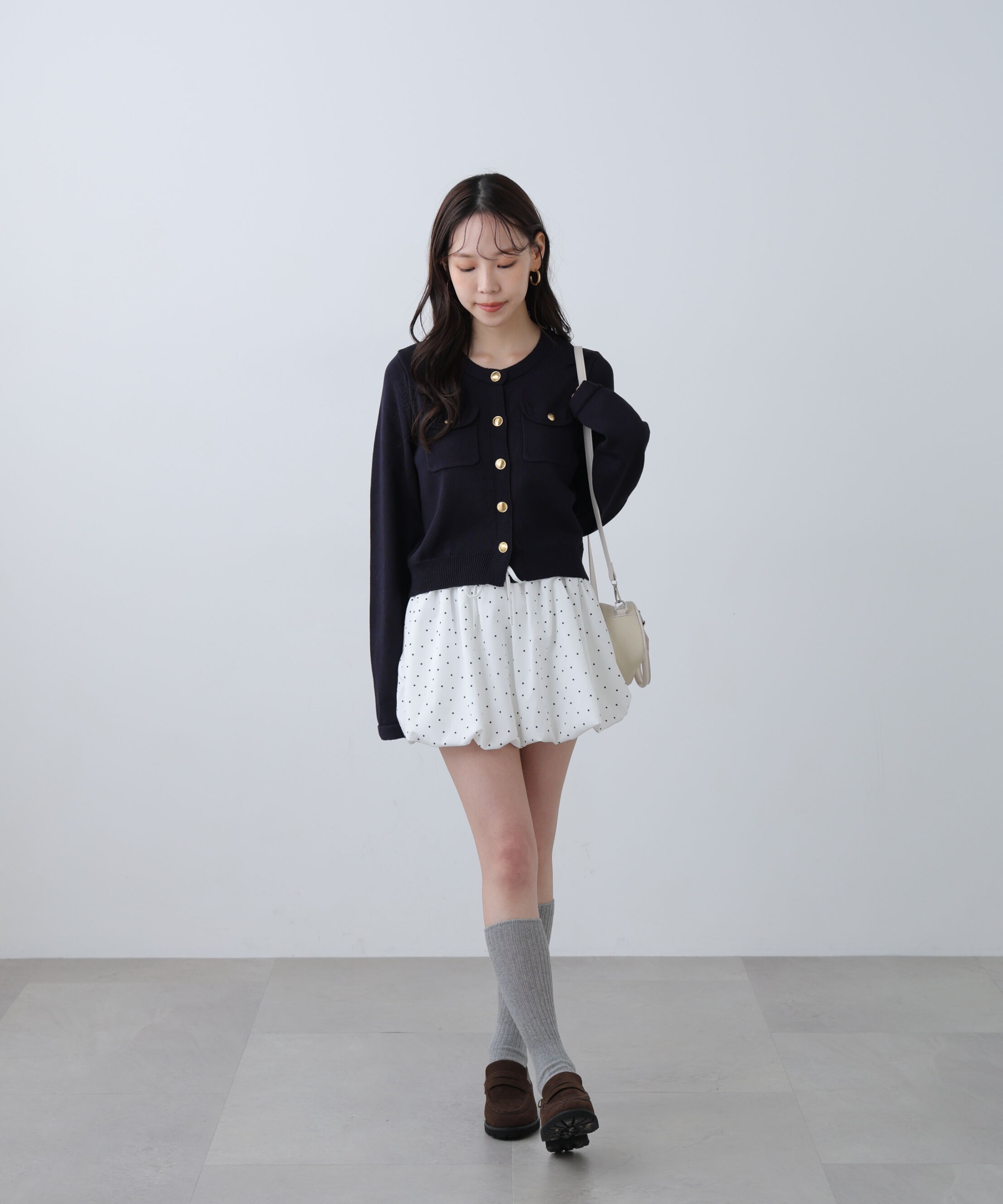  「フロントポケット金ボタンニットカーディガン」|ニット・セーター|