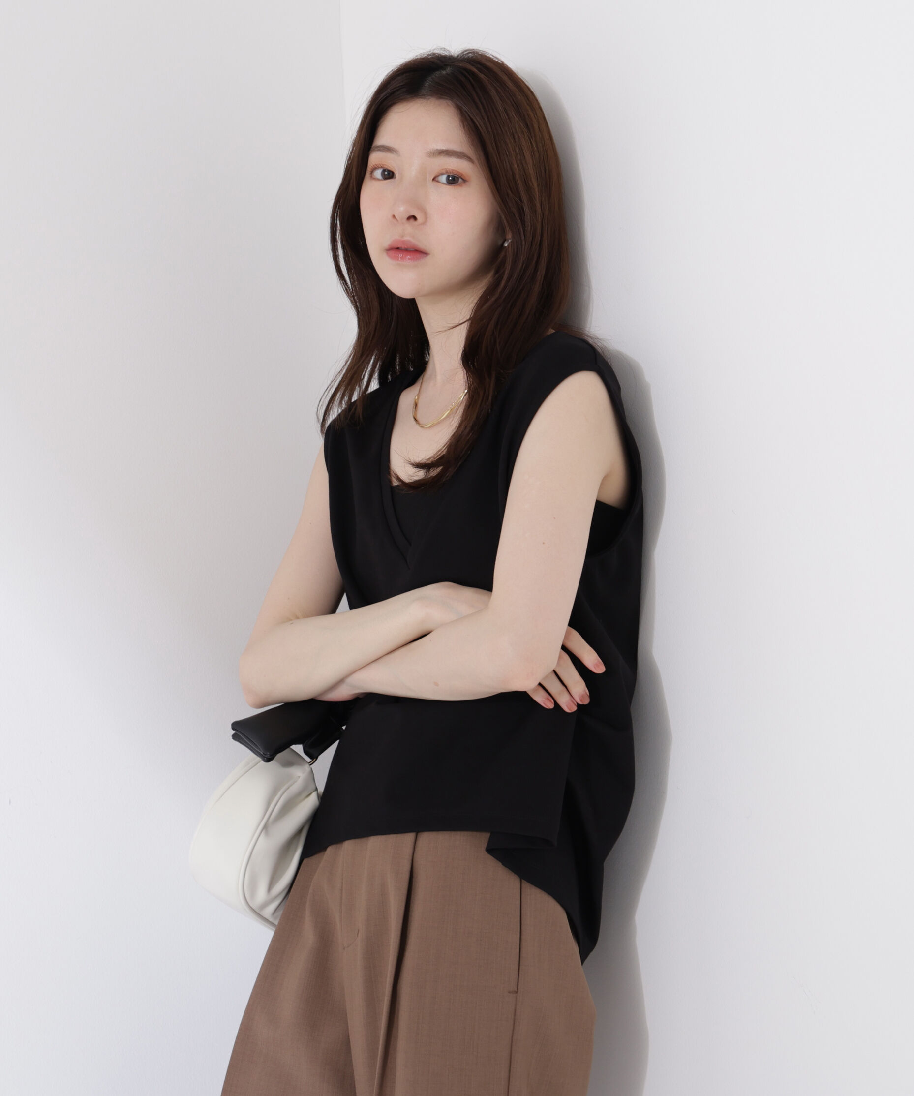 PROPORTION BODY DRESSING「＜ウォッシャブル＞Vネックフォルムカットソー」|Tシャツ・カットソー|