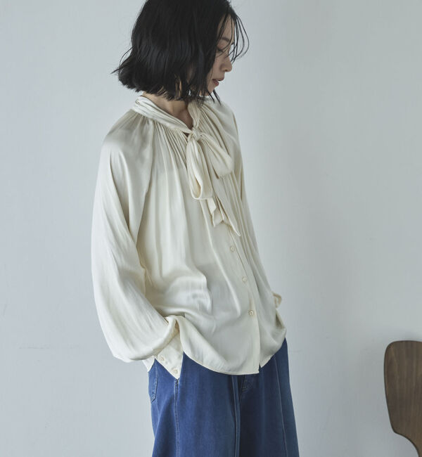 Doux archives「無地ドットボウタイブラウス」|シャツ・ブラウス|IVORY