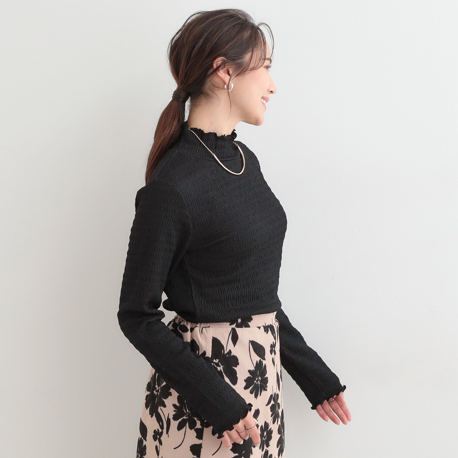 SHOO･LA･RUE「【洗濯機可/S-LL】レイヤードスタイルにも ぽこぽこジャカード ハイネックトップス」|Tシャツ・カットソー|