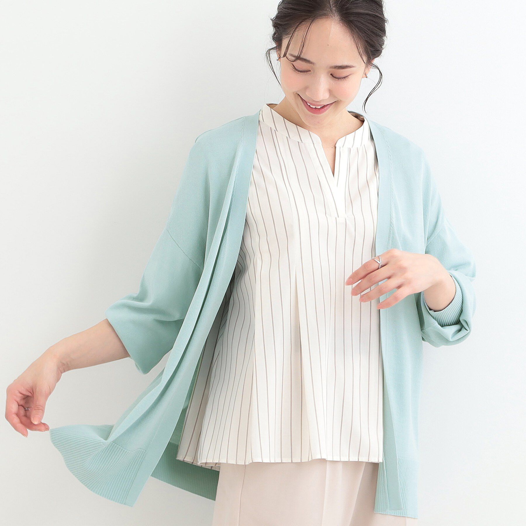 SHOO･LA･RUE「【洗濯機可/ひんやり/UV】さらっとしたタッチが心地よい 体型カバーも叶う　ロングカーディガン」|カーディガン|ミントグリーン(02