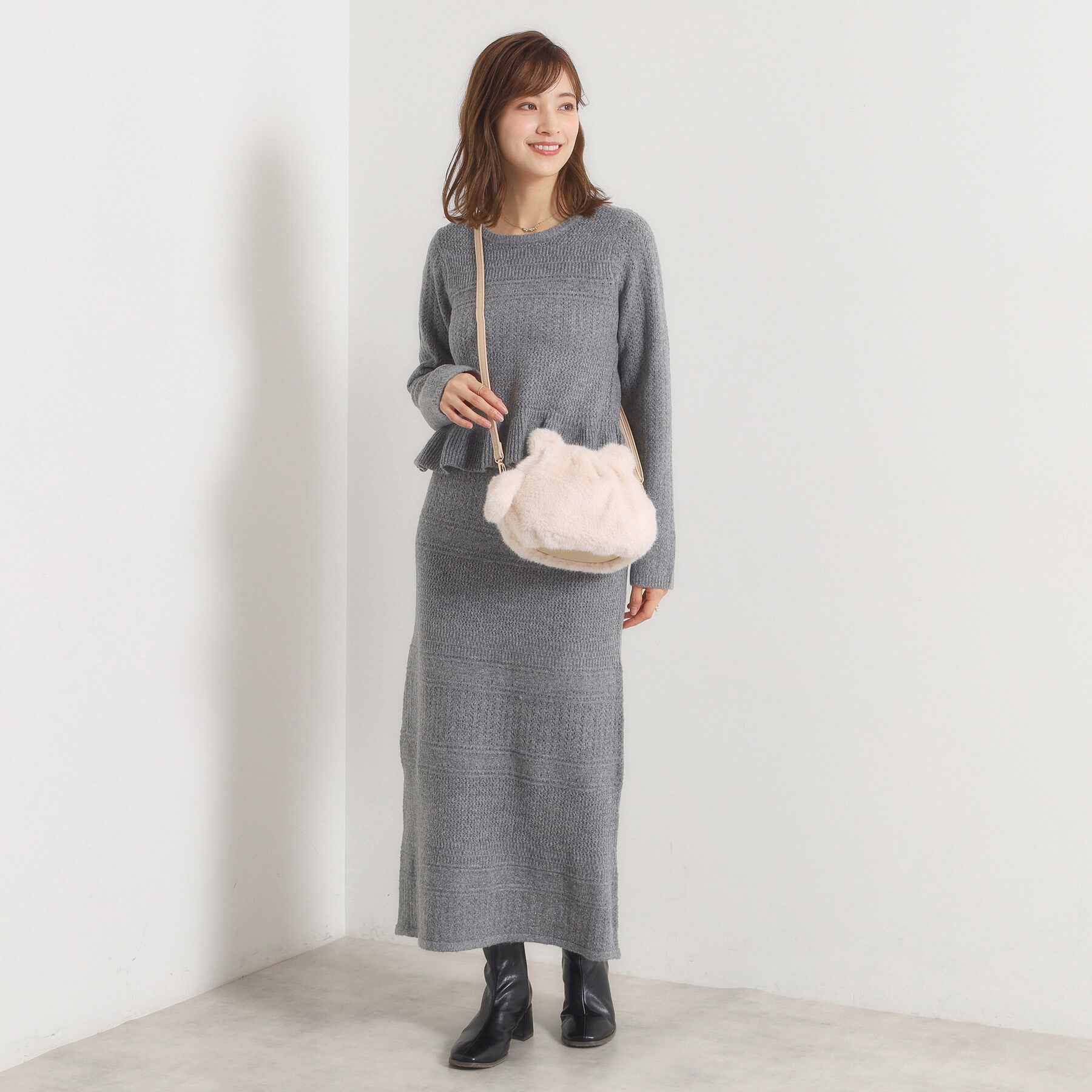 ITS&rsquo;DEMO「猫フェイクファーミニショルダー」|ショルダー・メッセンジャー|