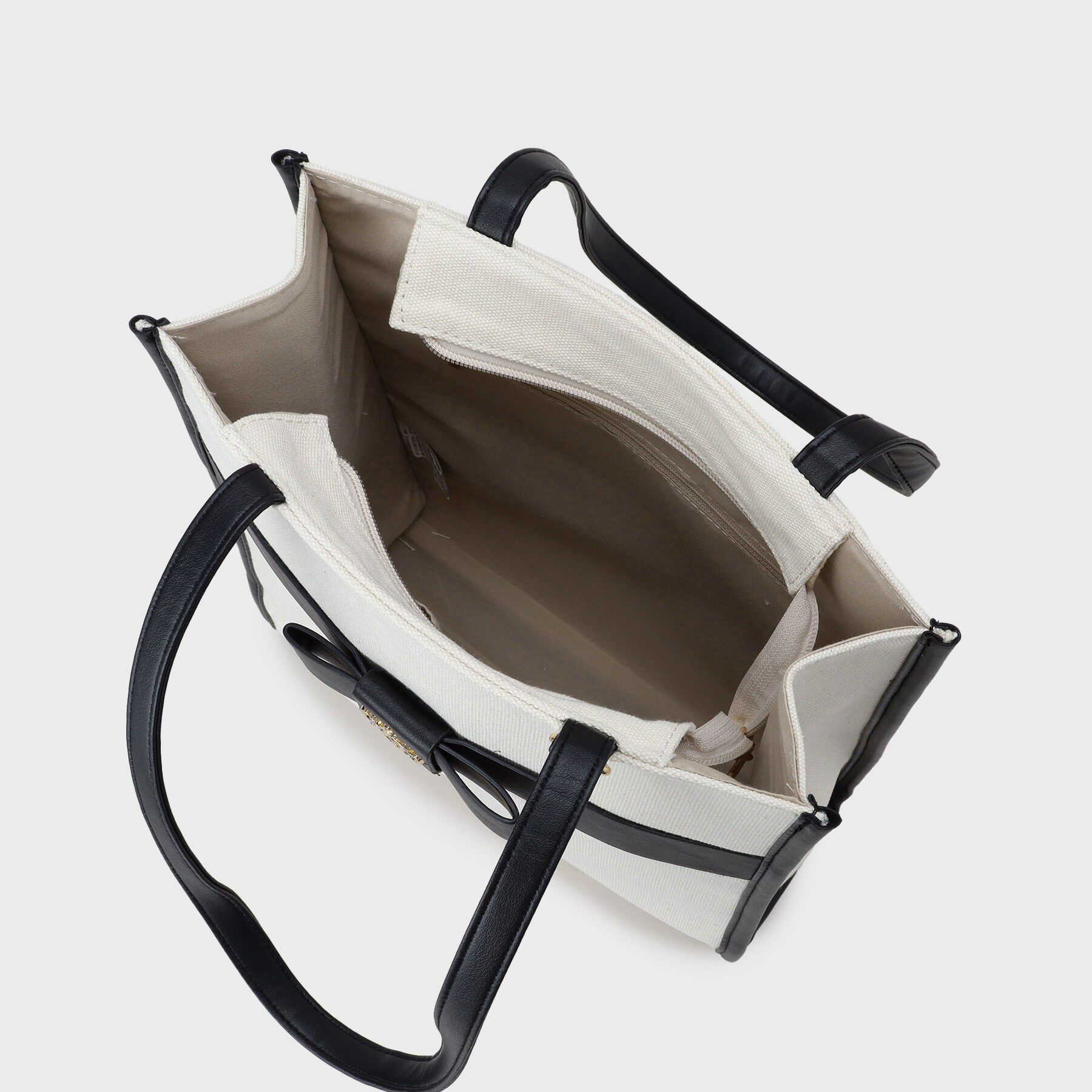 Ober Tashe「【新生活・新学期】フロントプレート使い縦型トート」|トートバッグ|