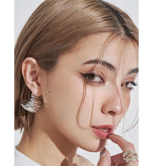 EVRIS「DEFORMATION HOOPピアス」|ピアス|