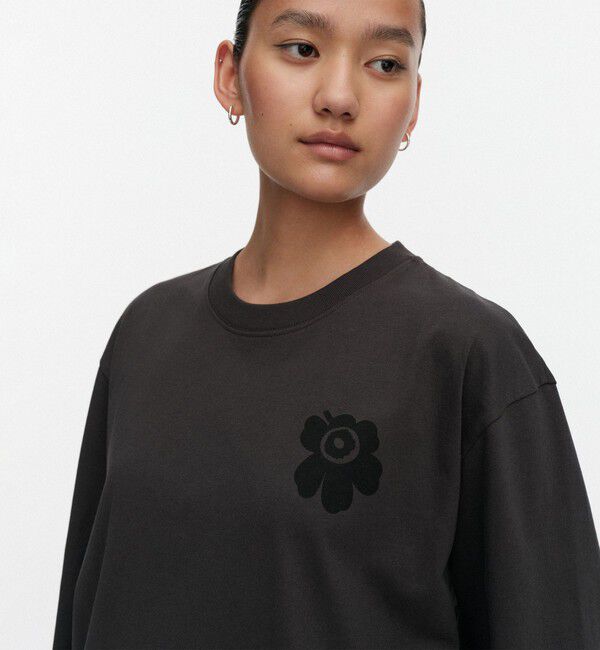 Marimekko「Biitti Unikko Placement カットソー」|シャツ・ブラウス|