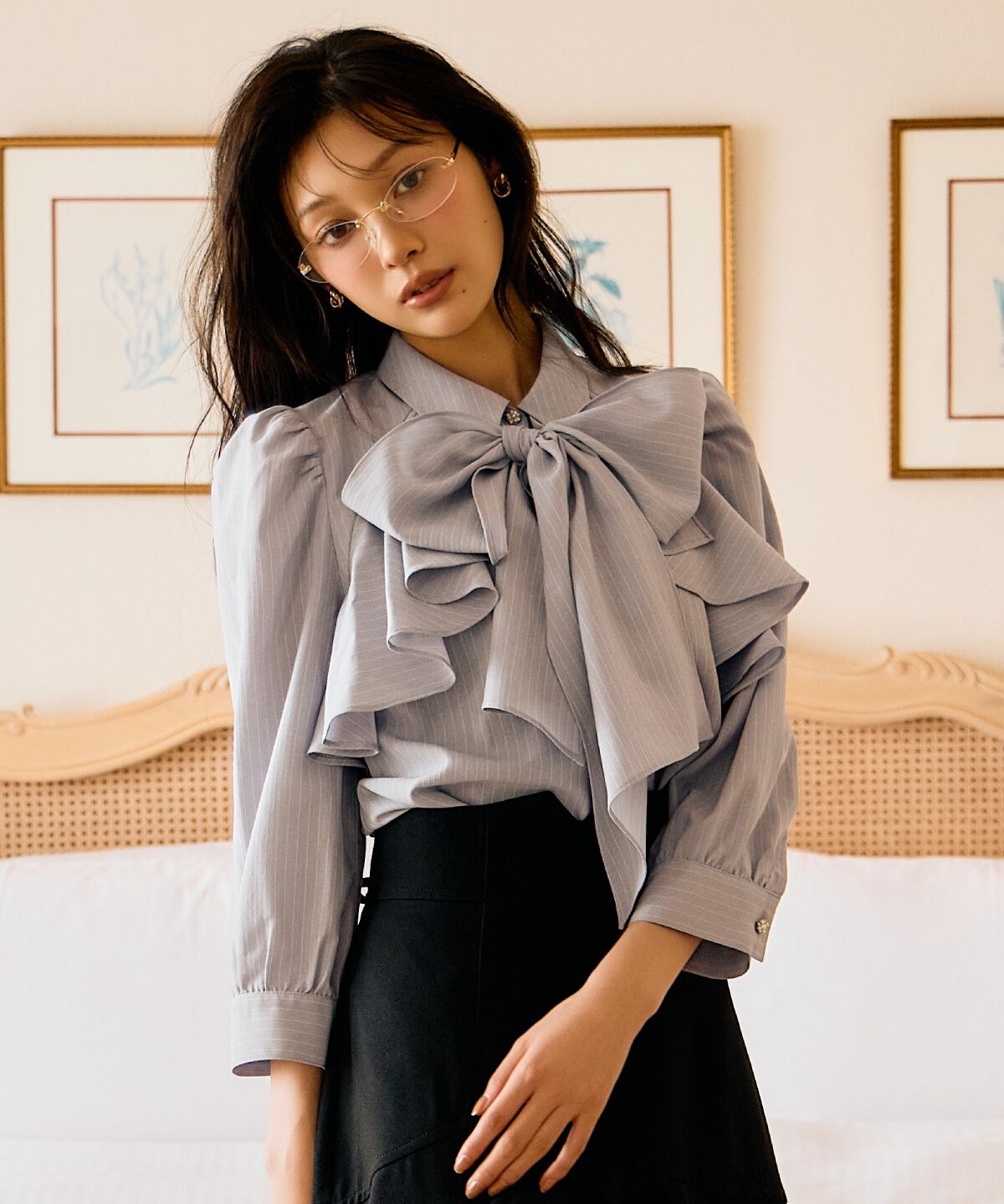 アンドクチュール「ビジューボタンフリルケープブラウス」|シャツ・ブラウス|