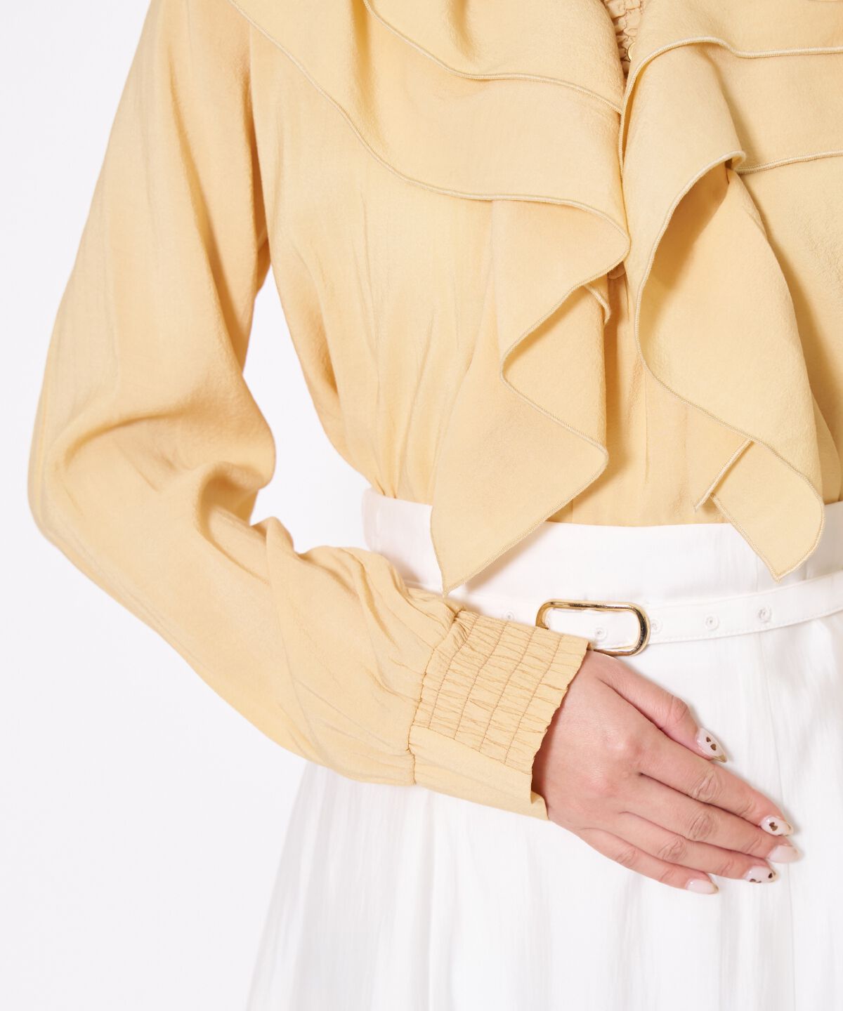 アンドクチュール「シャーリングフリルブラウス」|シャツ・ブラウス|