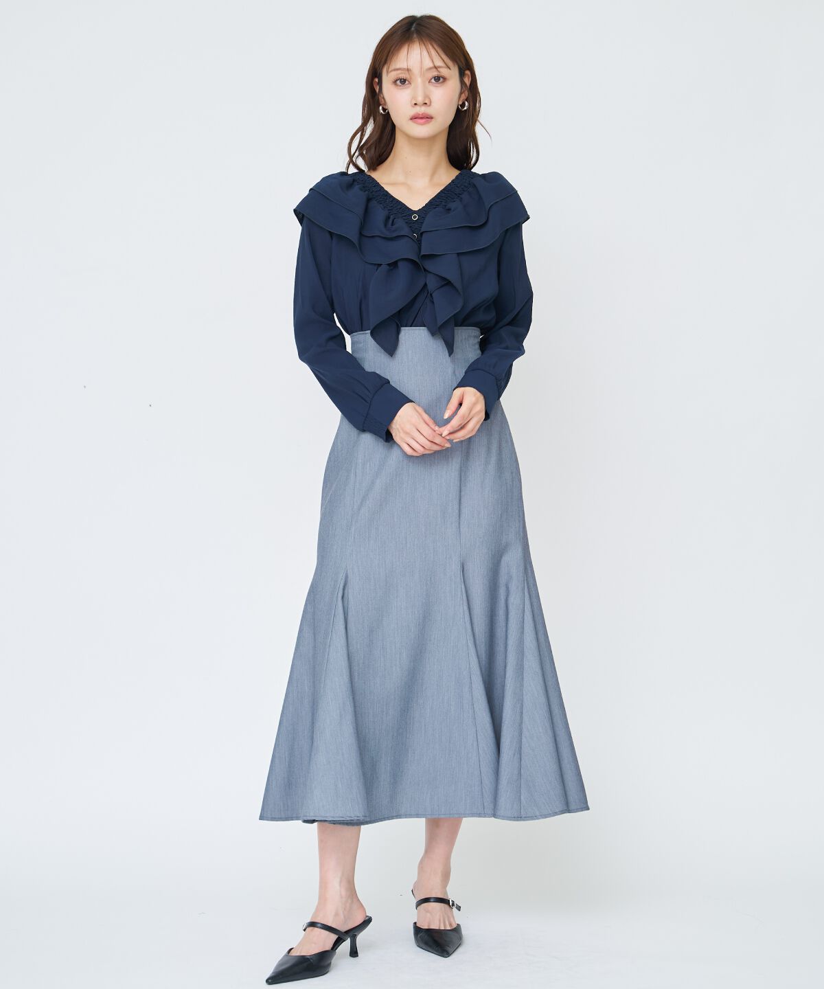 アンドクチュール「シャーリングフリルブラウス」|シャツ・ブラウス|