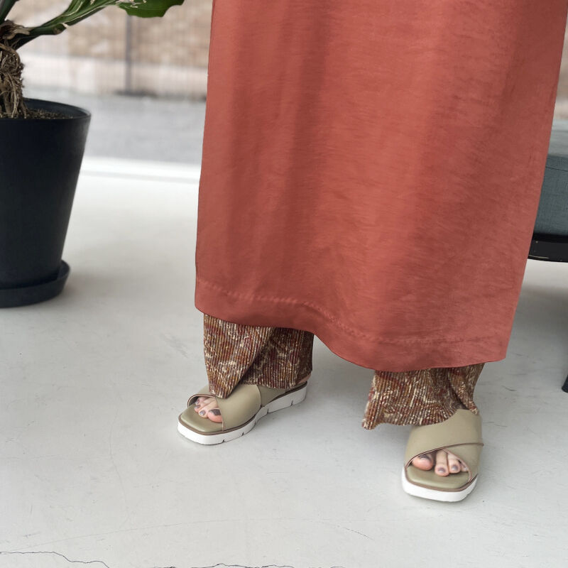 WA Oriental TRaffic「【アウトレット価格】クロスベルトコンフォートサンダル/22203」|サンダル|