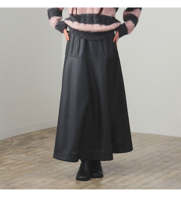 Ray BEAMS 「フェイクレザー パンチング スカート」|スカート|