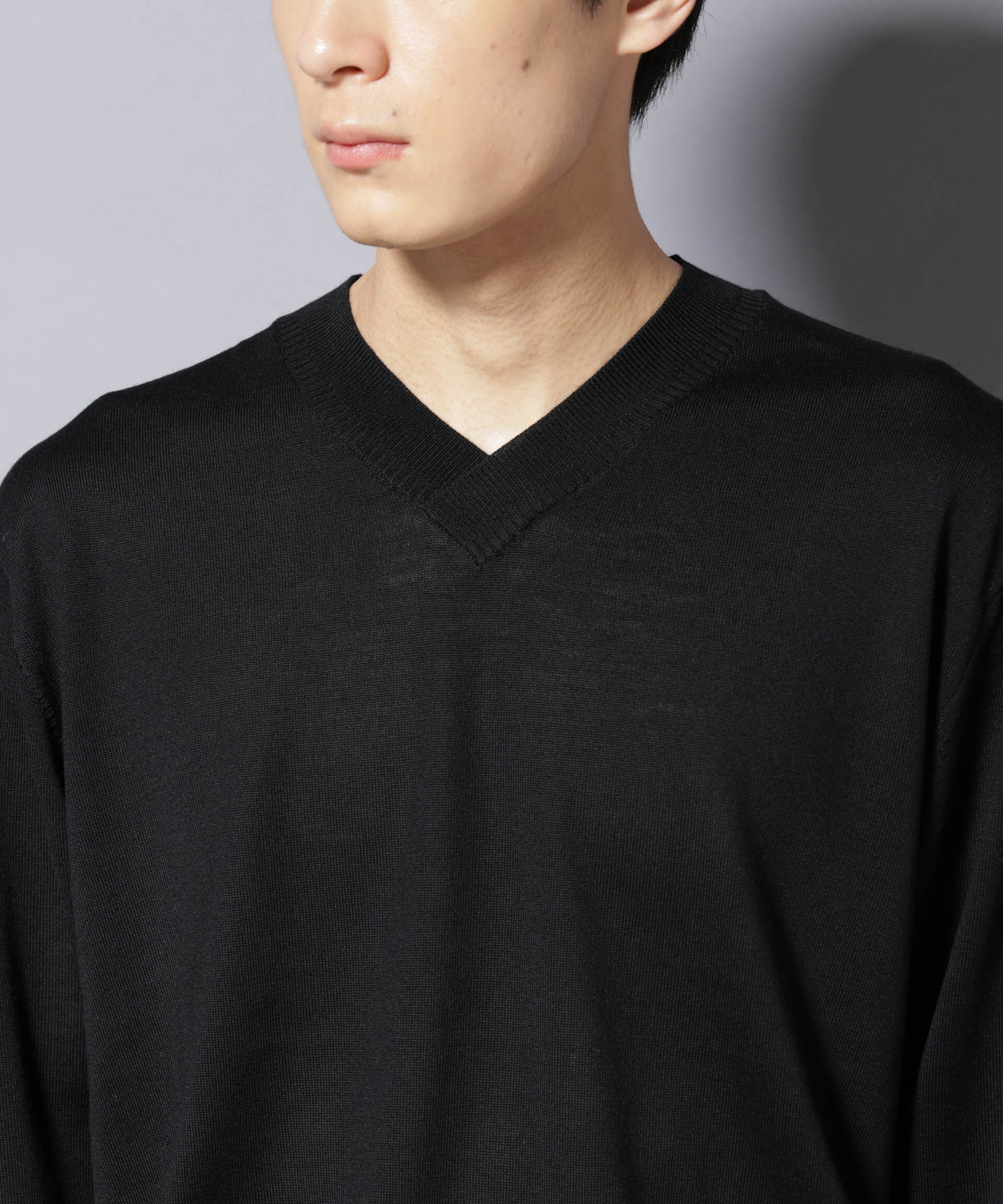 nano･universe「「毛玉レスニット」ファインゲージVネック」|ニット・セーター|