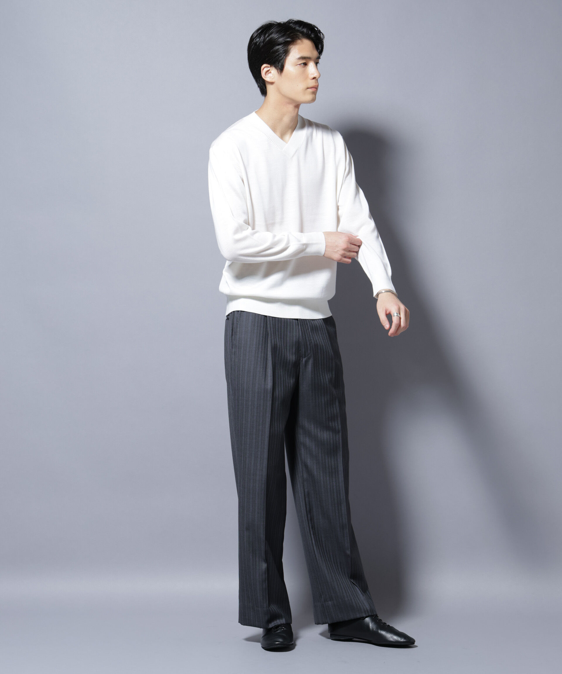 nano･universe「「毛玉レスニット」ファインゲージVネック」|ニット・セーター|