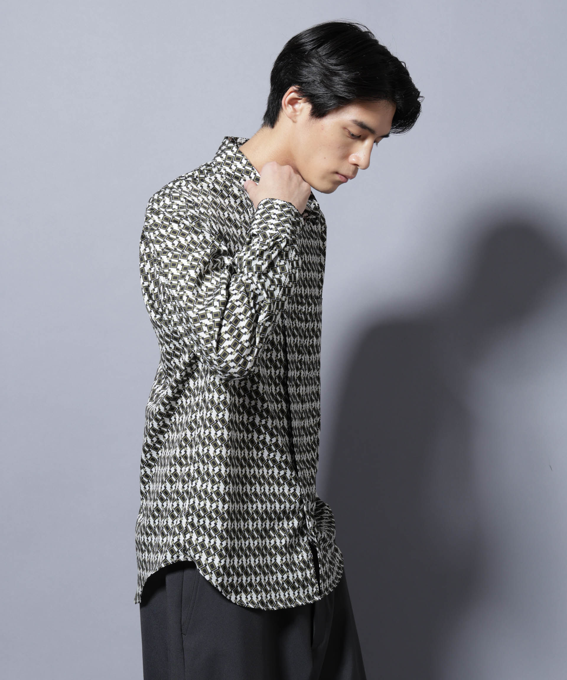 nano･universe「「EDITORIAL PRINT」シルキータッチシャツ」|シャツ・ブラウス|