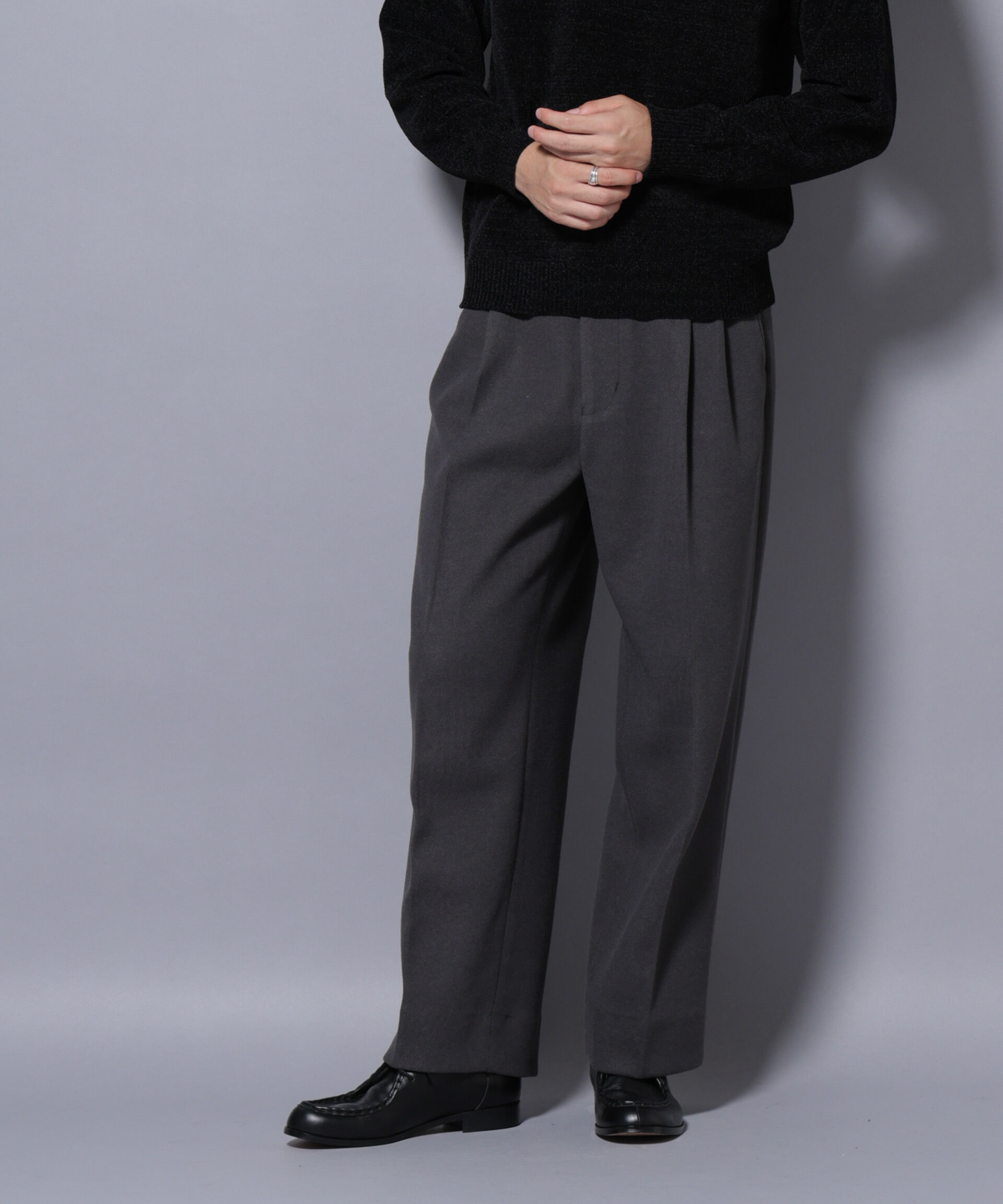 nano･universe「テックメルトンワイドスラックス」|チノ|