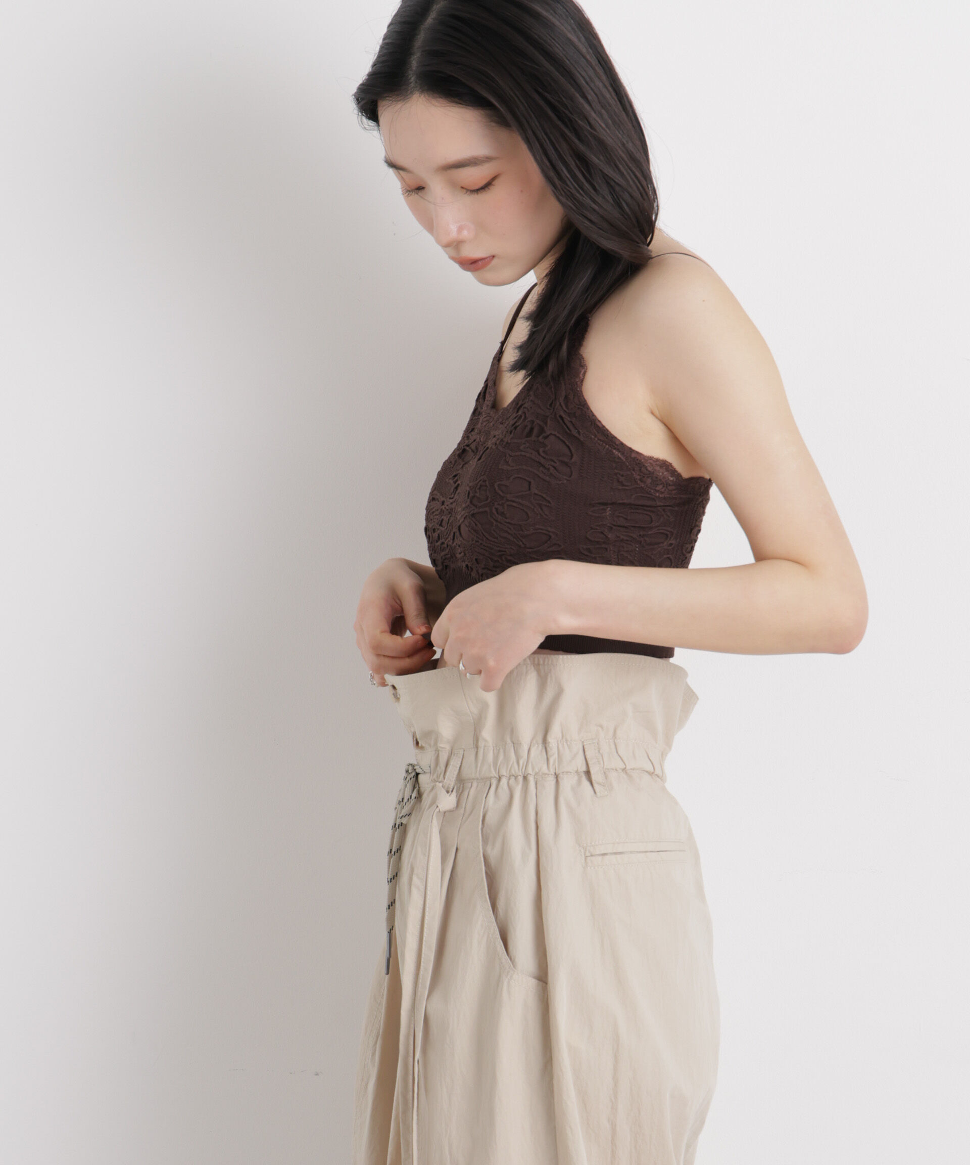 nano･universe「レースジャガードカップ取り外しクロップドキャミソール」|Tシャツ・カットソー|