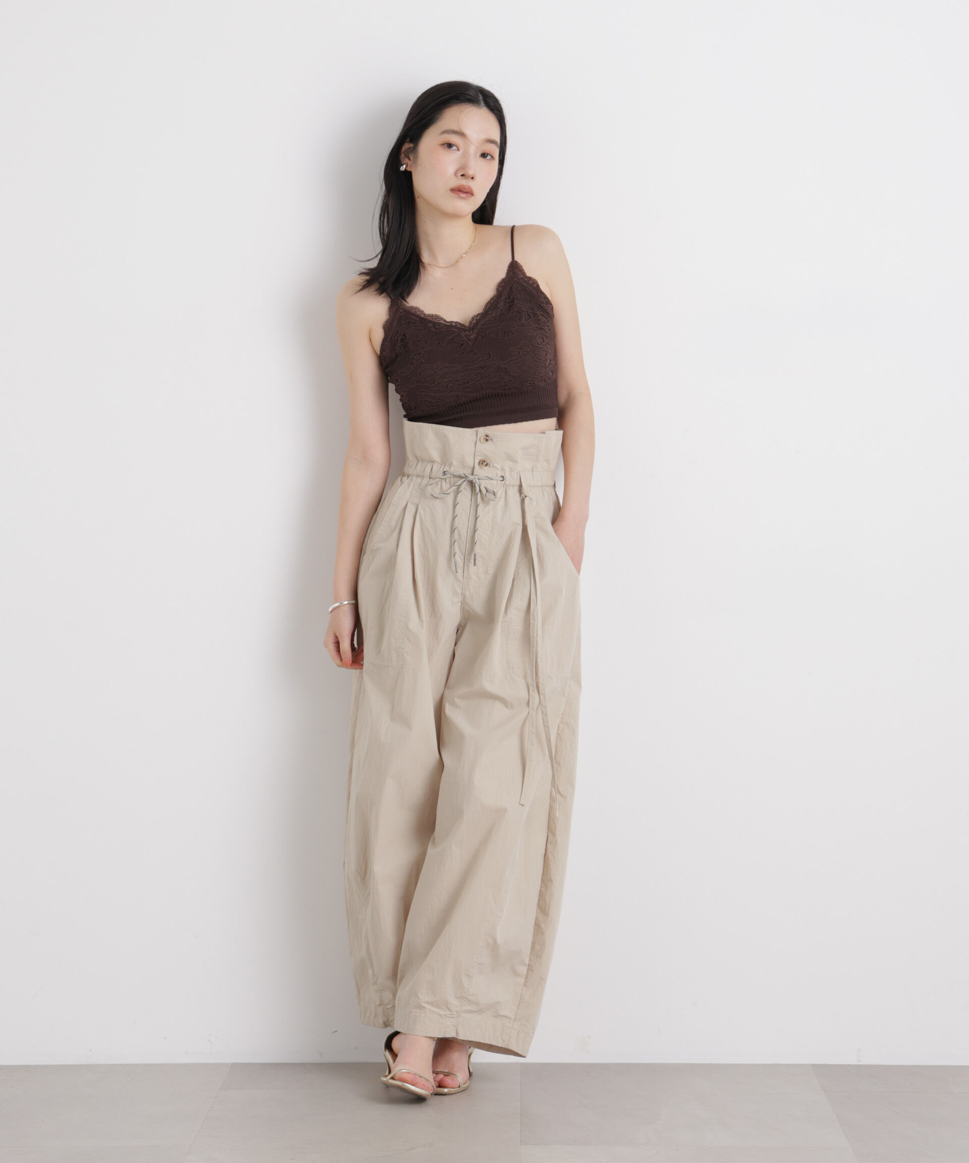 nano･universe「レースジャガードカップ取り外しクロップドキャミソール」|Tシャツ・カットソー|