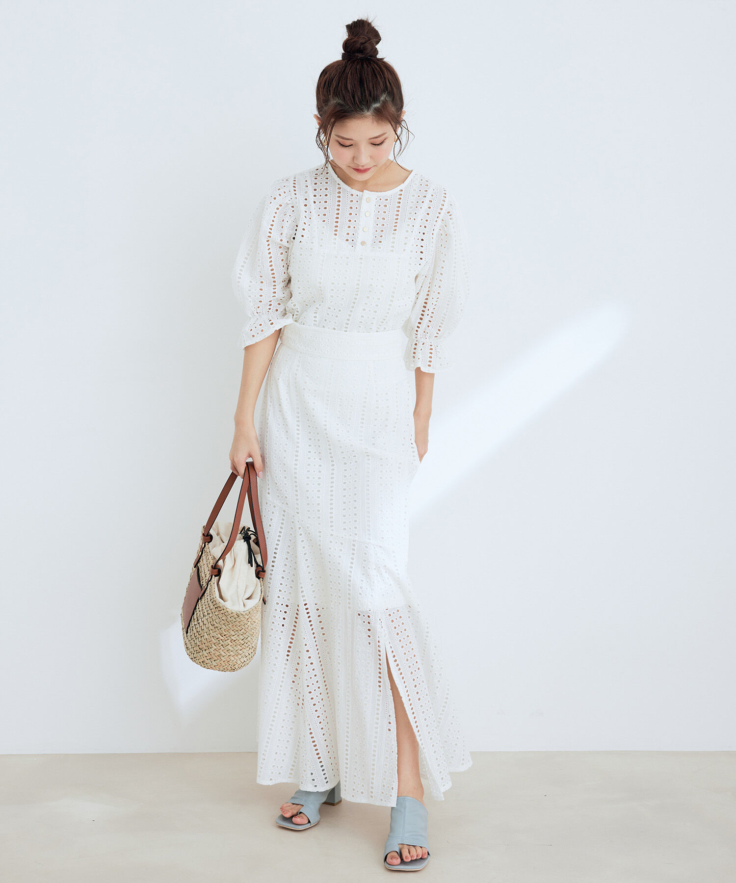 vis-a-vis「【WEB限定】エンブロイダリーレーススリットマーメイドスカート【セットアップ対応】【ワンピースみせ】」|スカート|