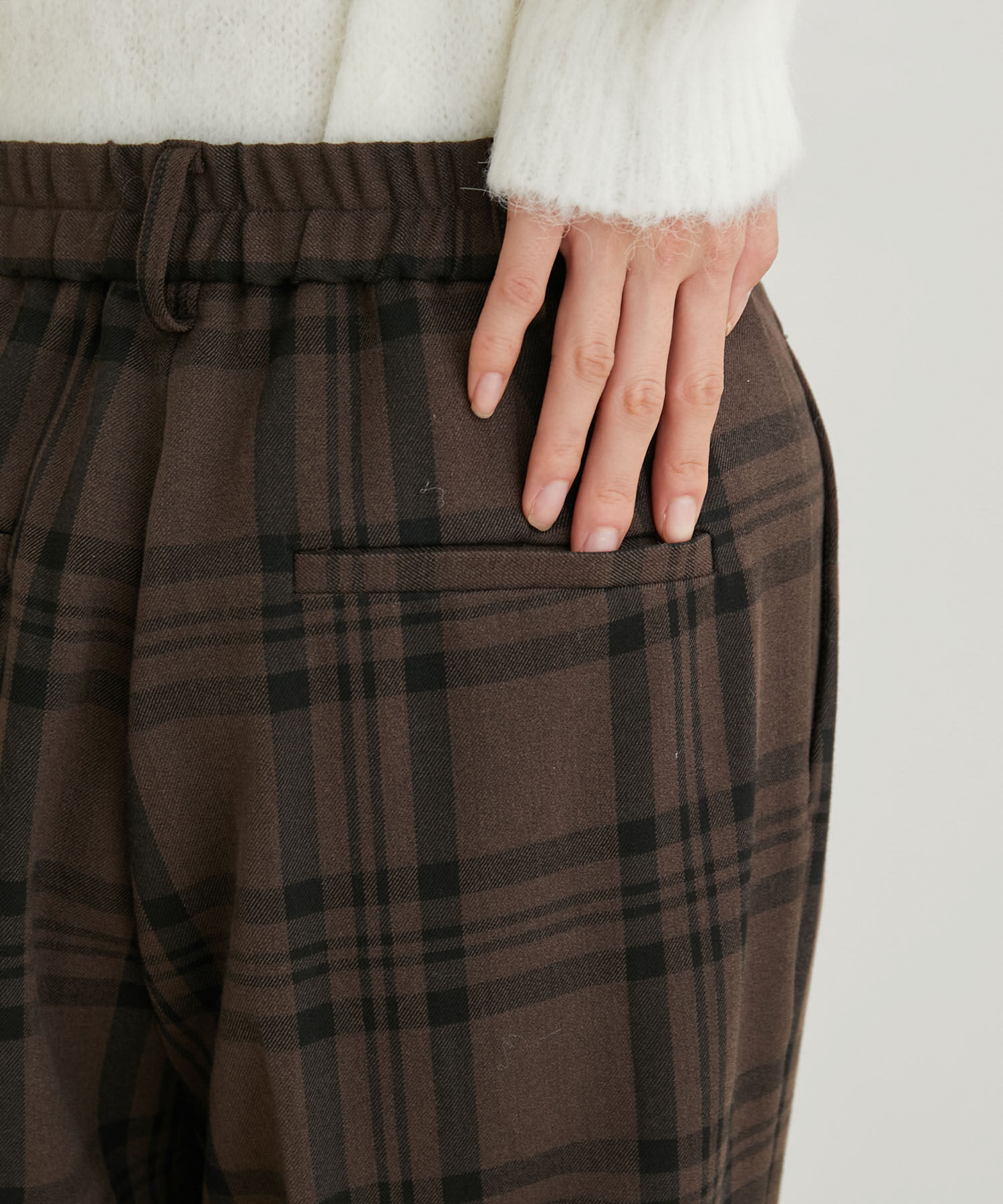 VIS「【HOT BEAUTY STRETCH】【洗える】ワンタックテーパードパンツ【sustainable】」|チノ|