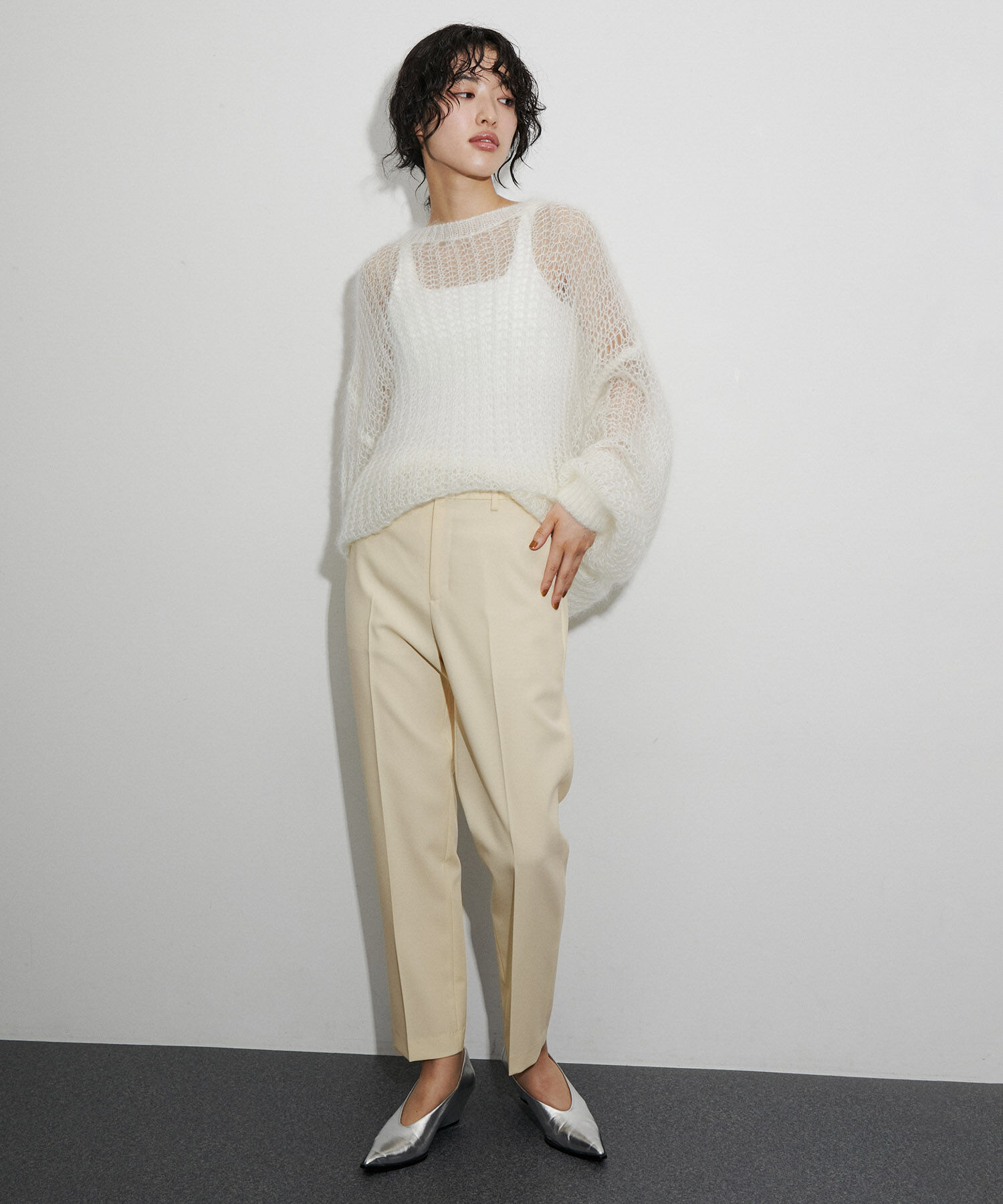 ADAM ET ROPE'「【サステナブル】スリムスラックス」|スラックス|