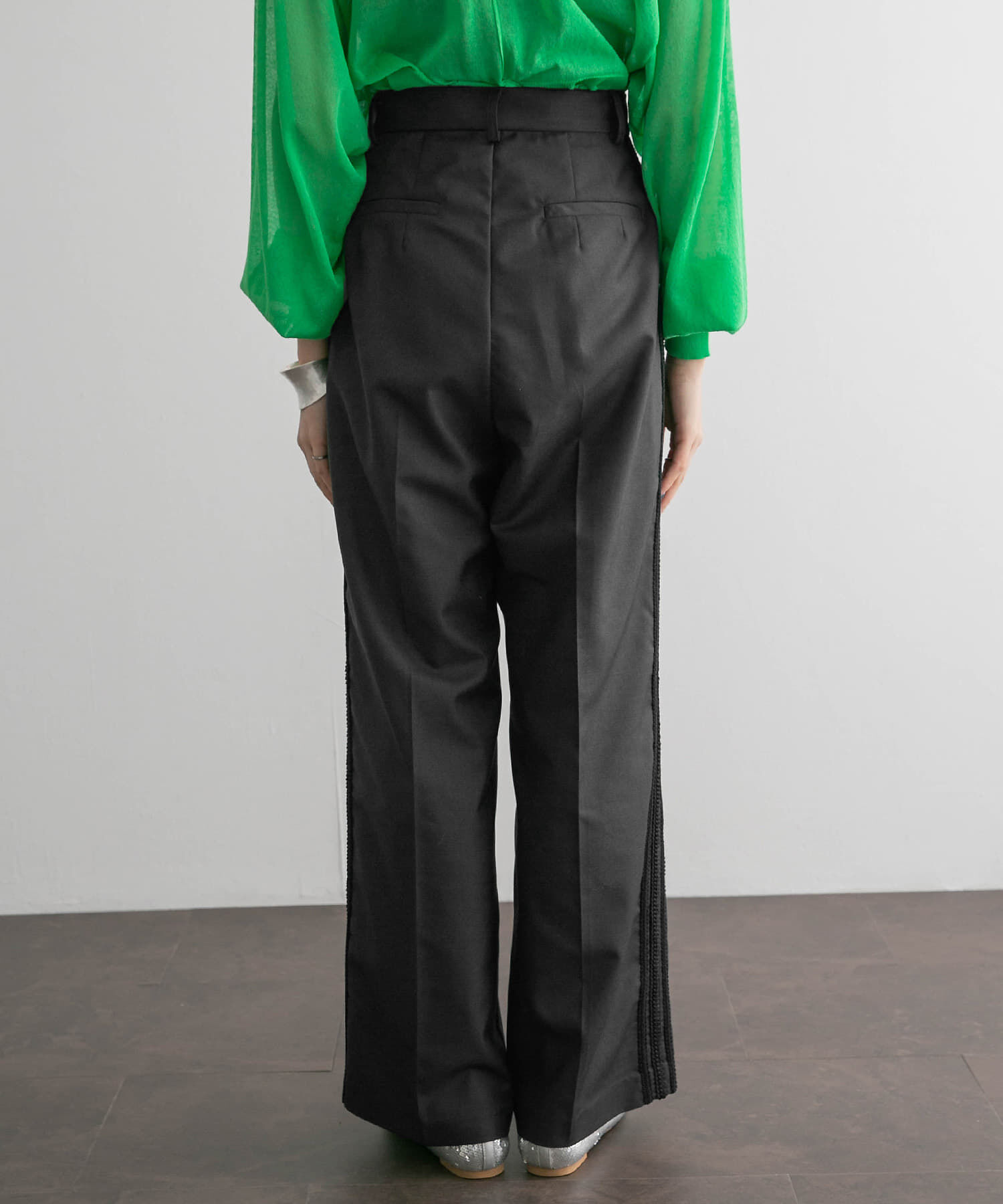  「『2サイズ展開』ブレードラインタックパンツ」|その他|