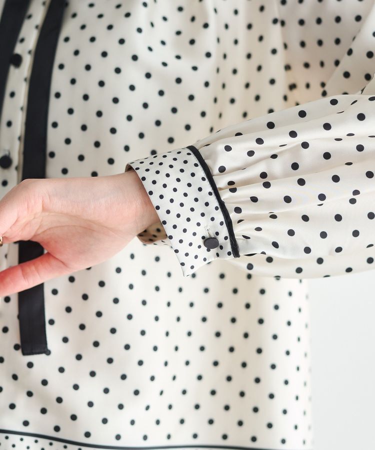 YECCA VECCA「ドットパネル柄リボンブラウス」|シャツ・ブラウス|